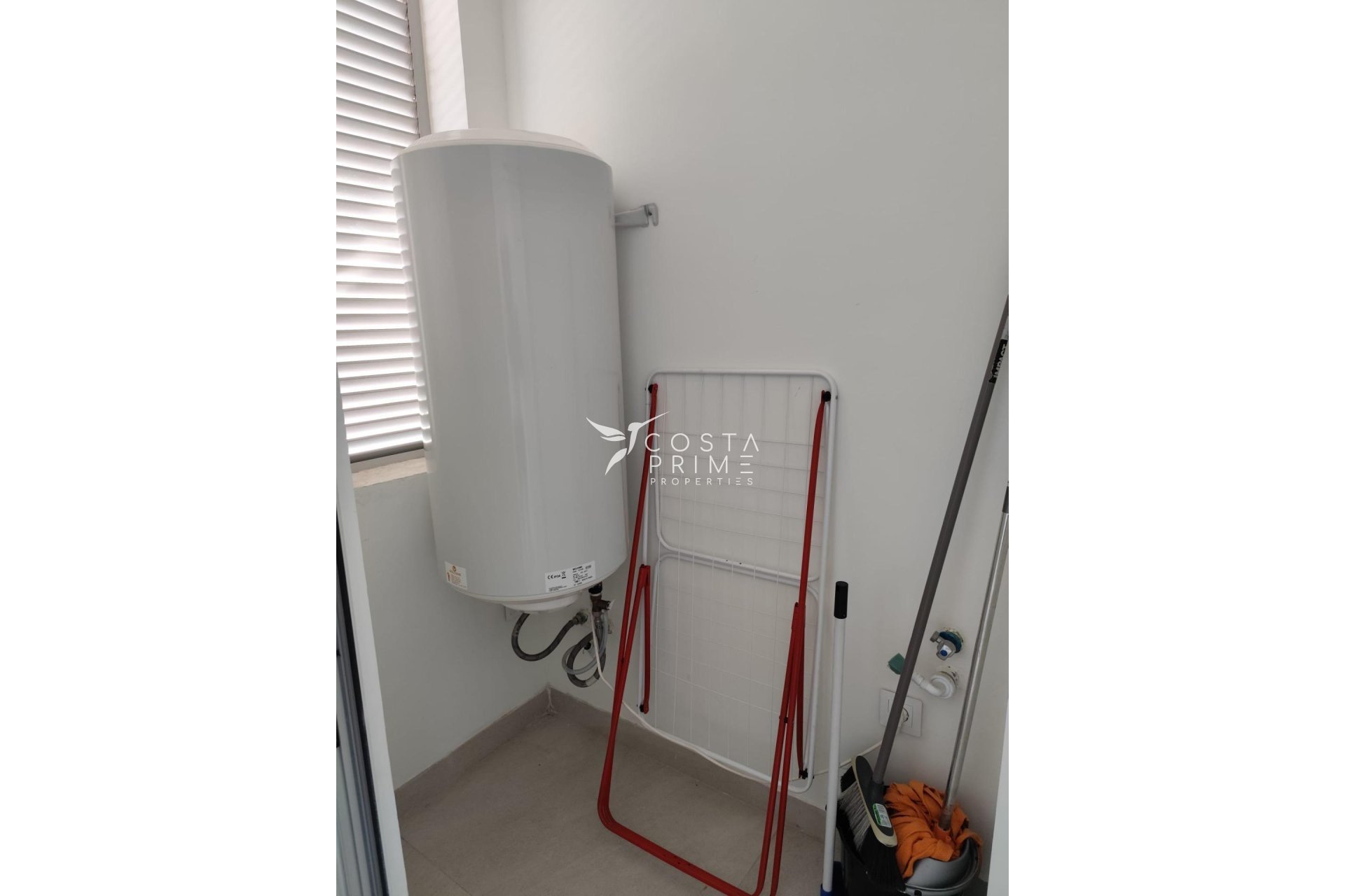 Resale - Apartment / Flat - Finestrat