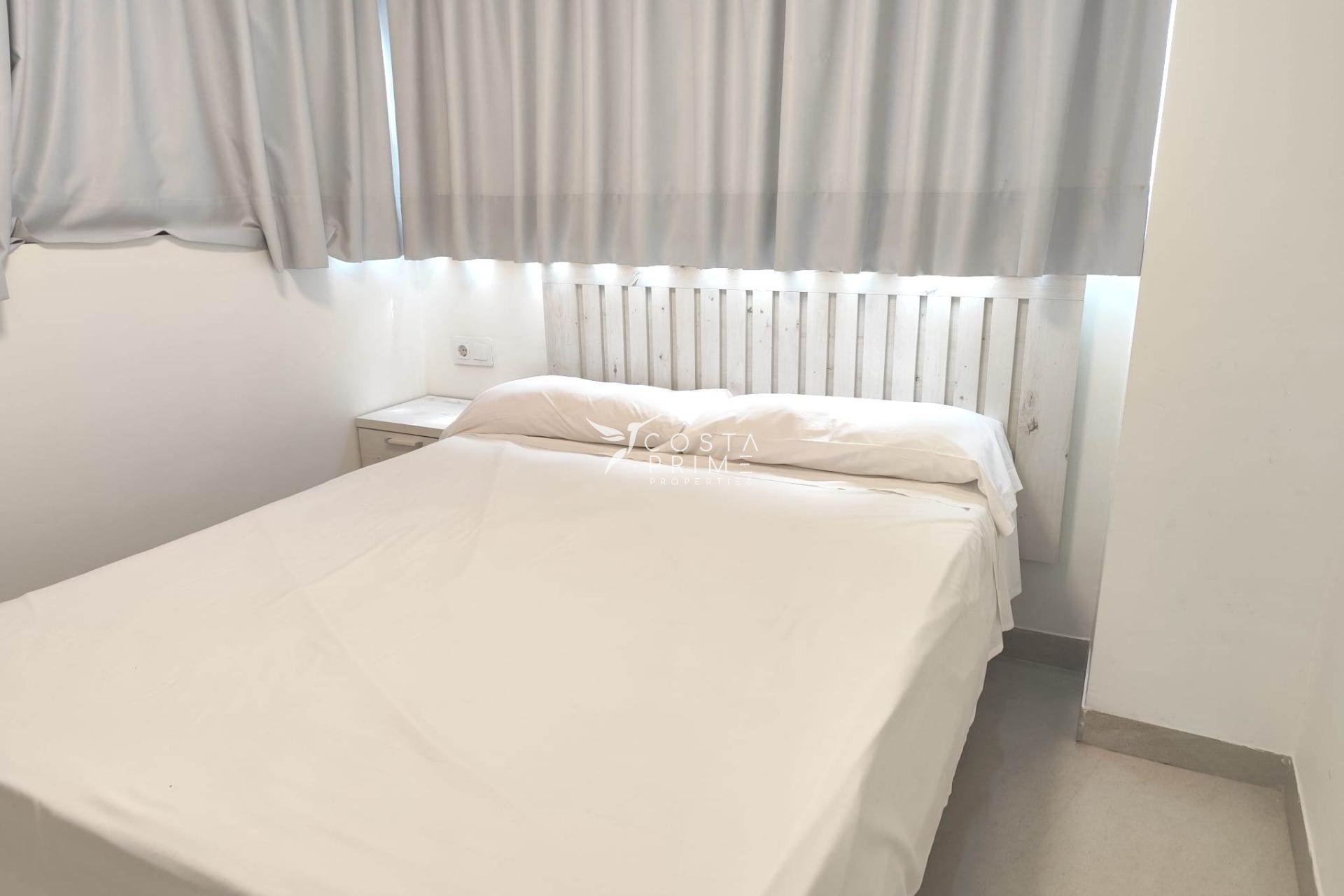 Resale - Apartment / Flat - Finestrat