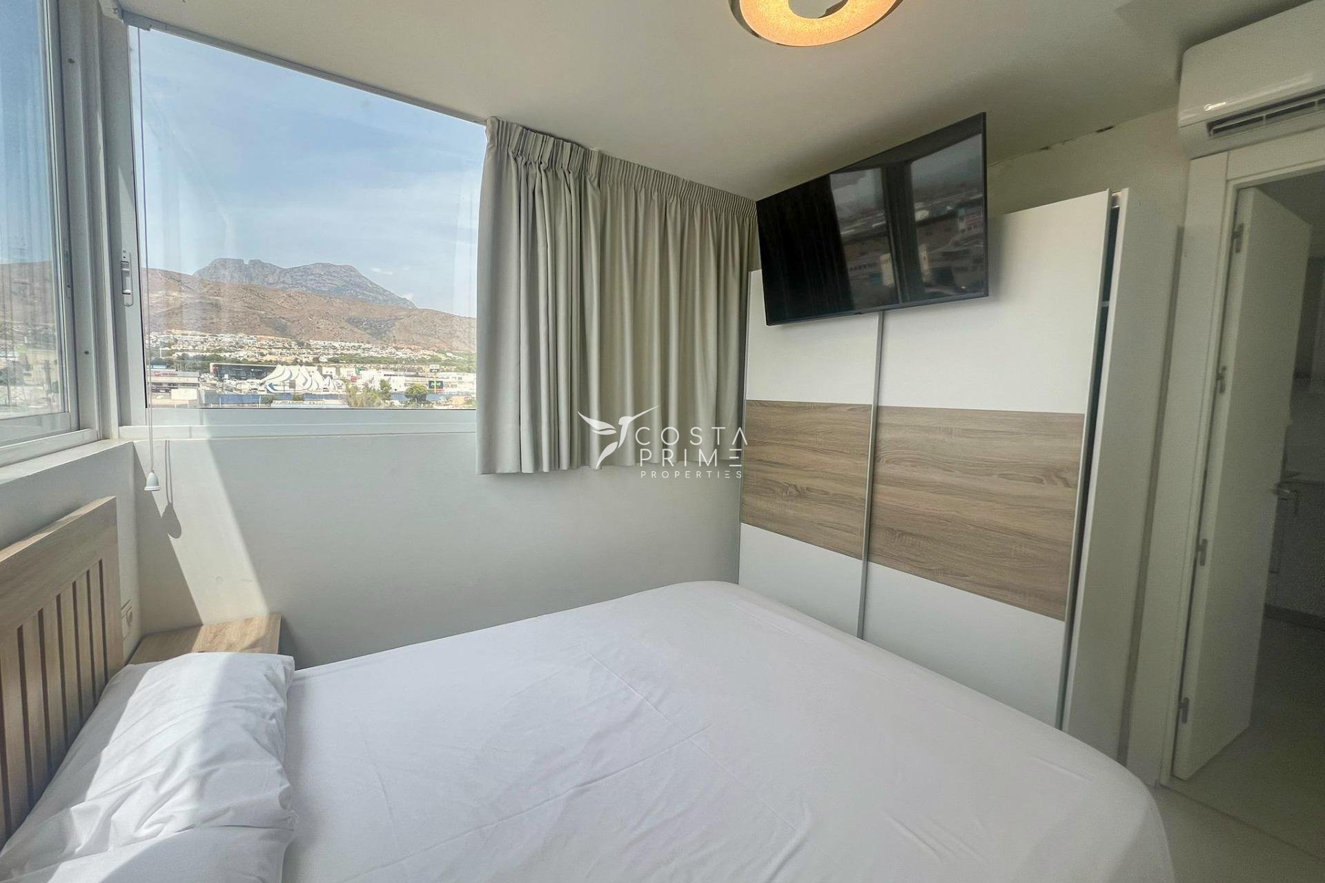 Resale - Apartment / Flat - Finestrat