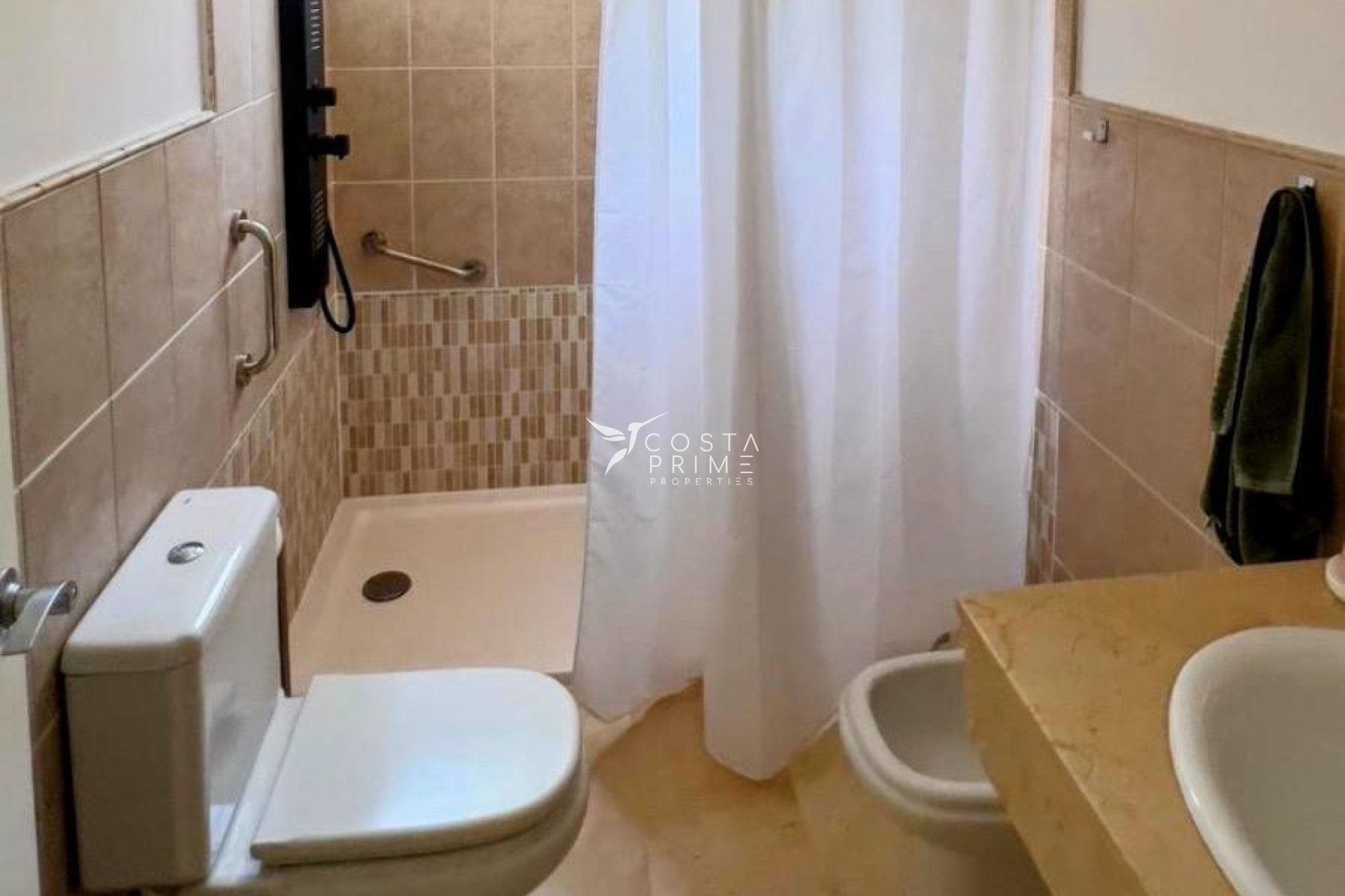 Resale - Apartment / Flat - Finestrat