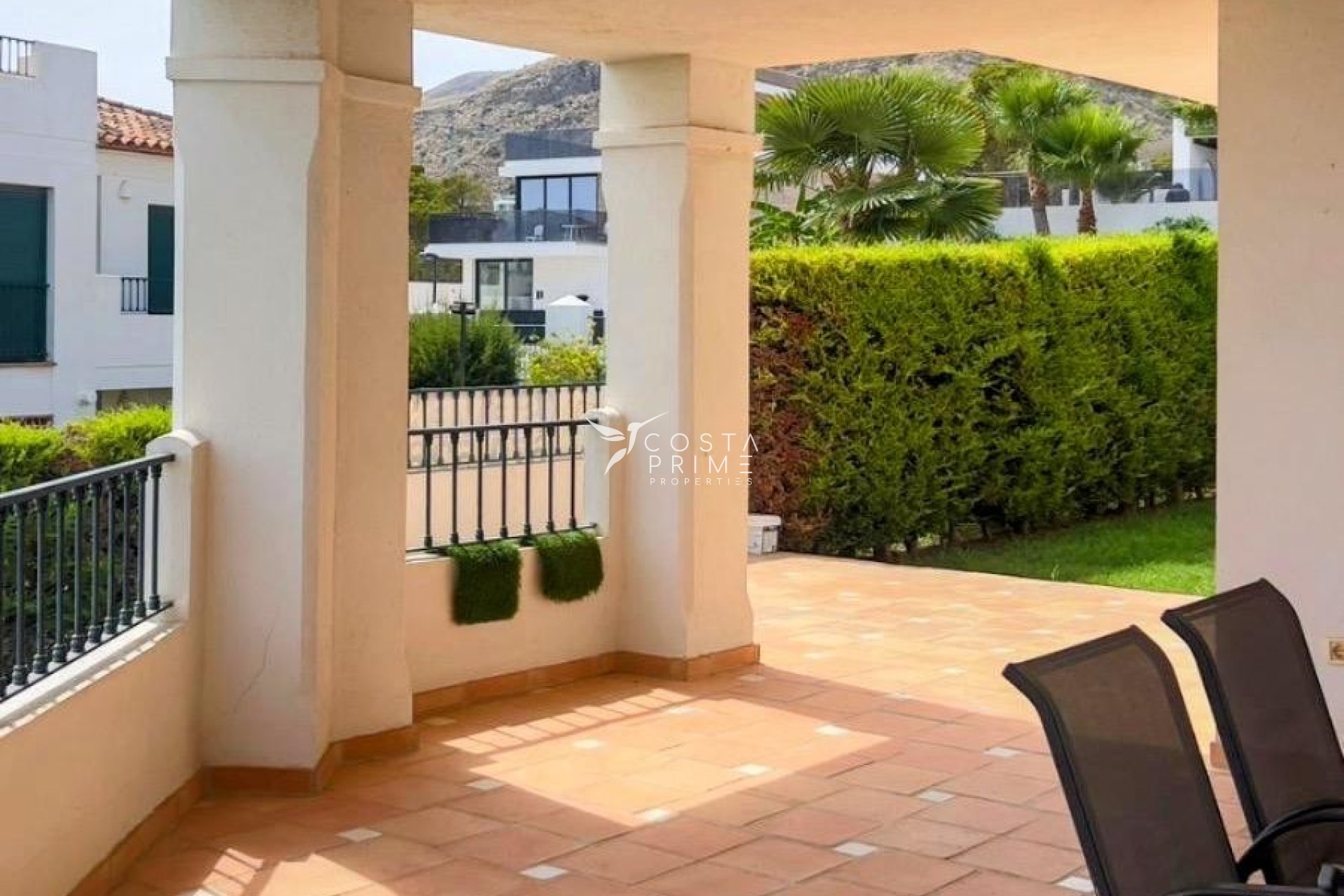 Resale - Apartment / Flat - Finestrat