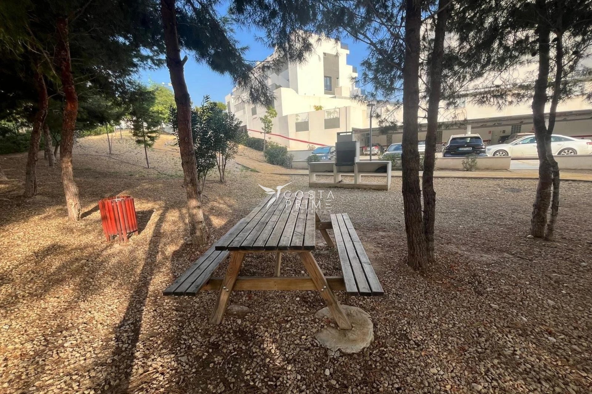 Resale - Apartment / Flat - Finestrat