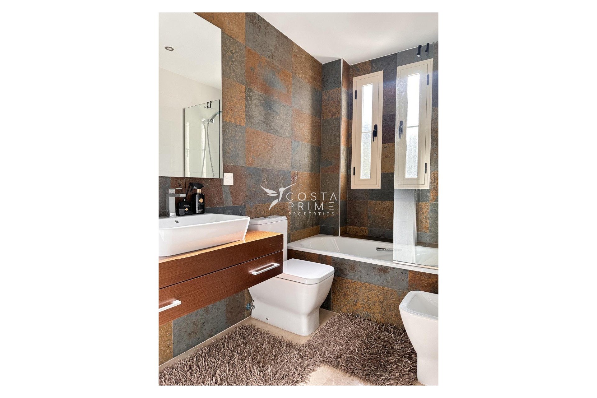 Resale - Apartment / Flat - Finestrat