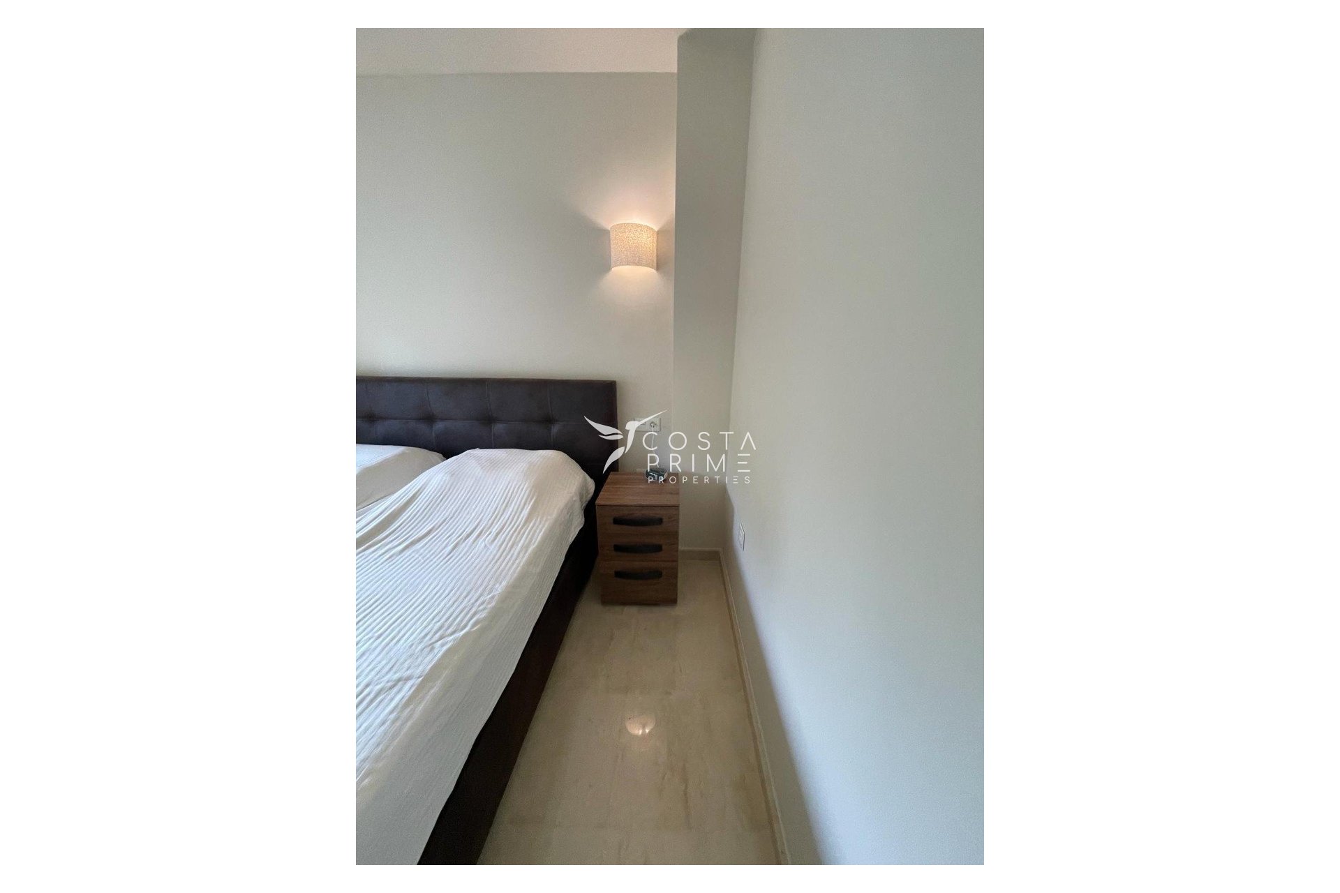 Resale - Apartment / Flat - Finestrat