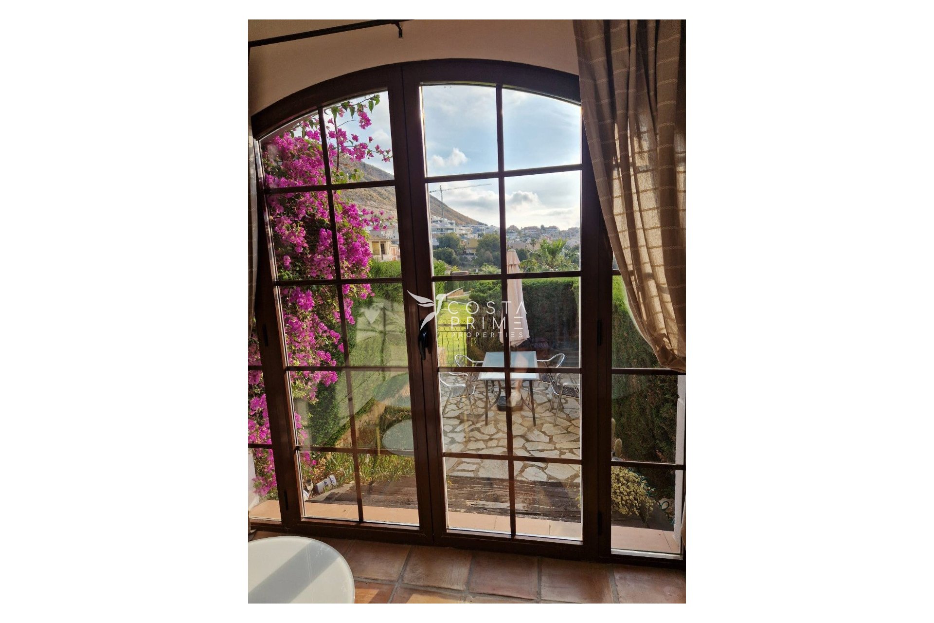 Resale - Apartment / Flat - Finestrat
