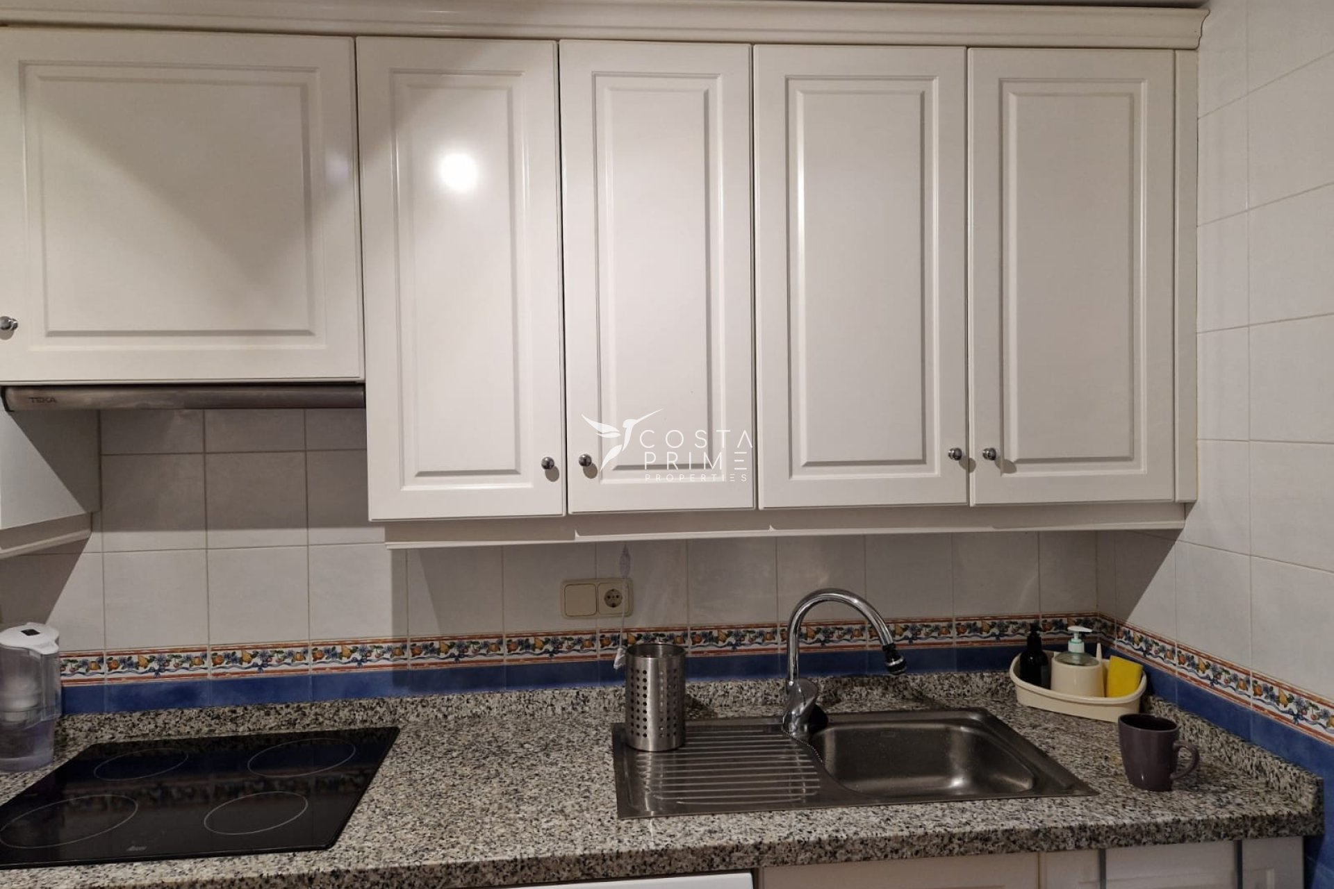 Resale - Apartment / Flat - Finestrat