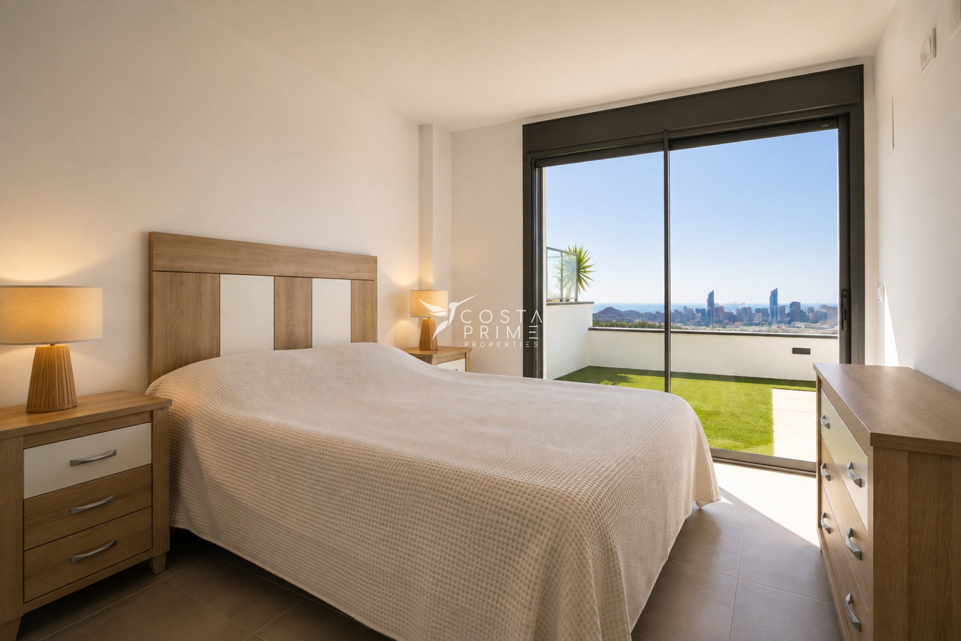 Resale - Apartment / Flat - Finestrat
