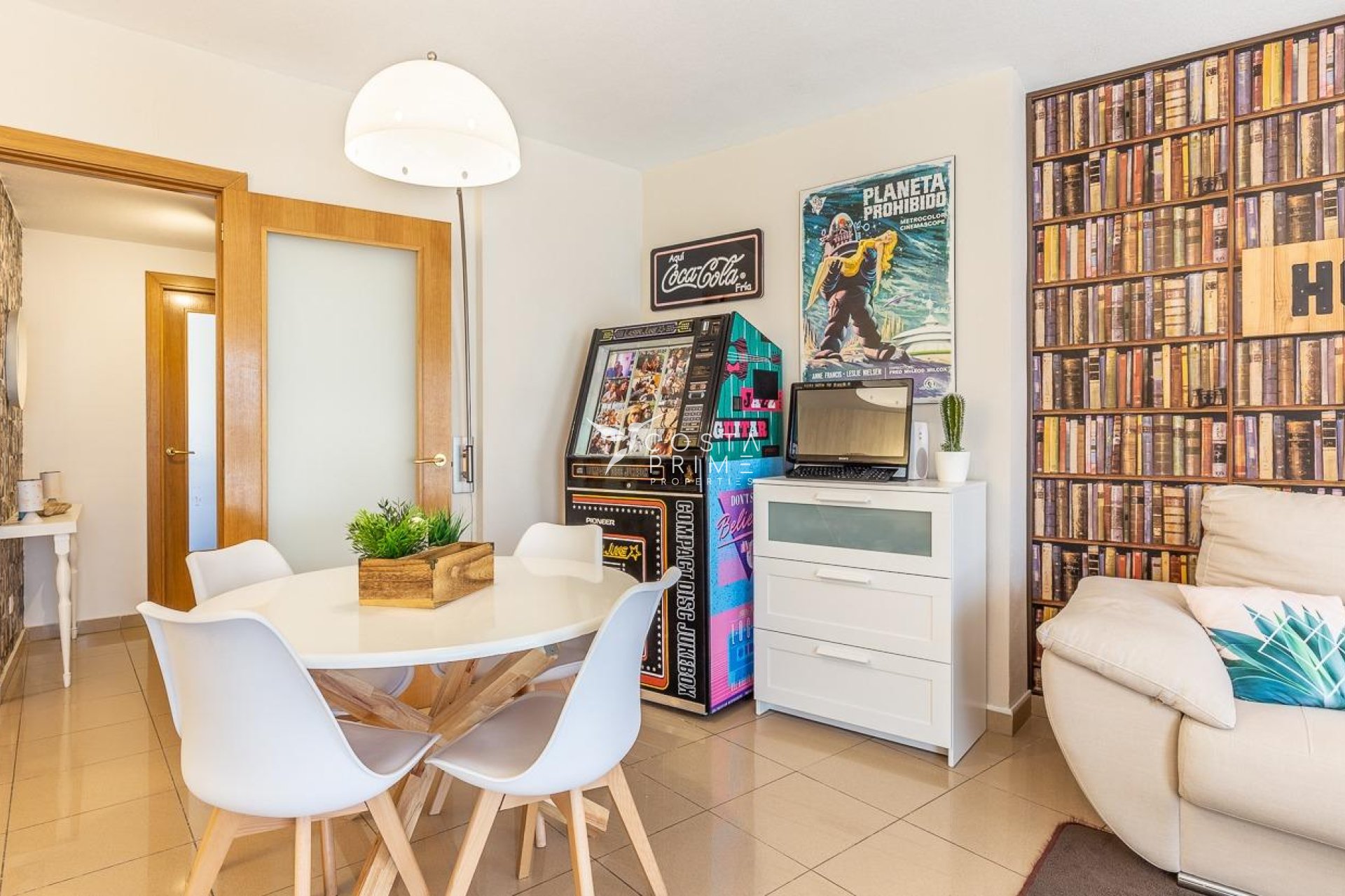 Resale - Apartment / Flat - Finestrat