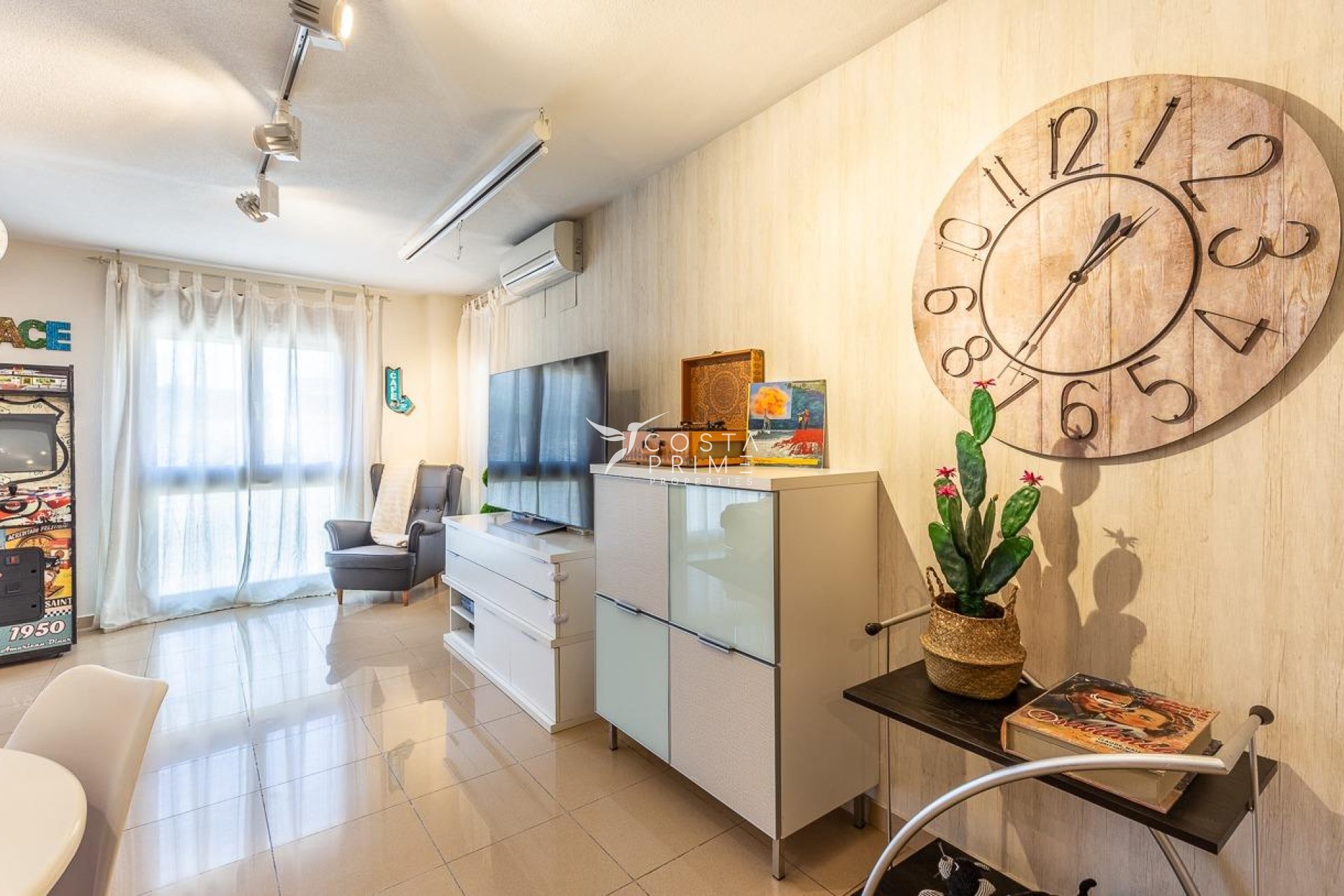 Resale - Apartment / Flat - Finestrat