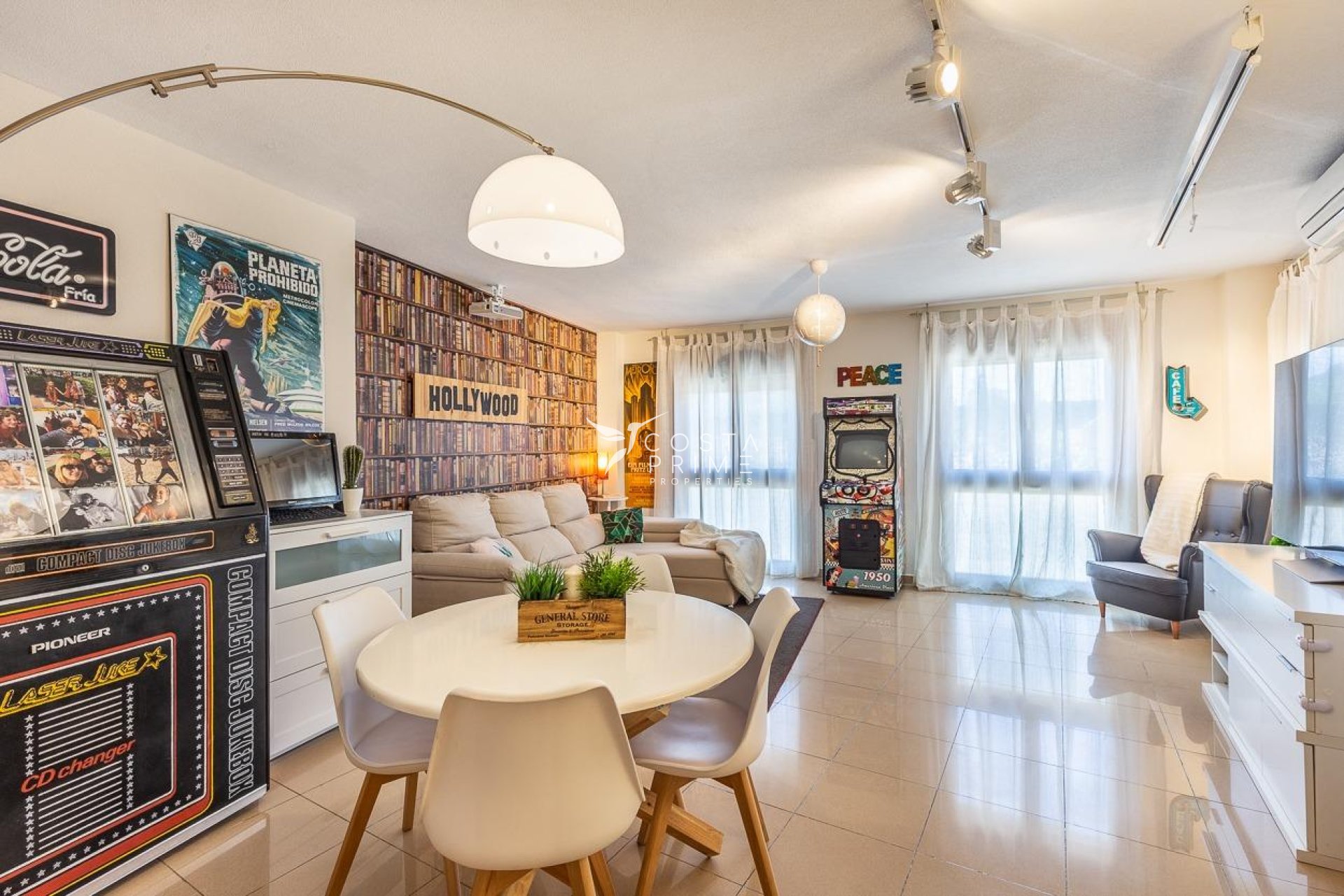 Resale - Apartment / Flat - Finestrat