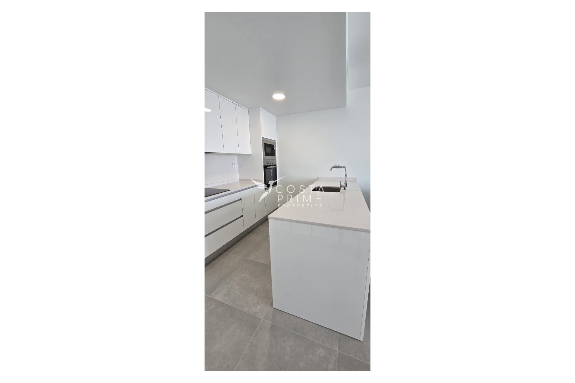 Resale - Apartment / Flat - Finestrat