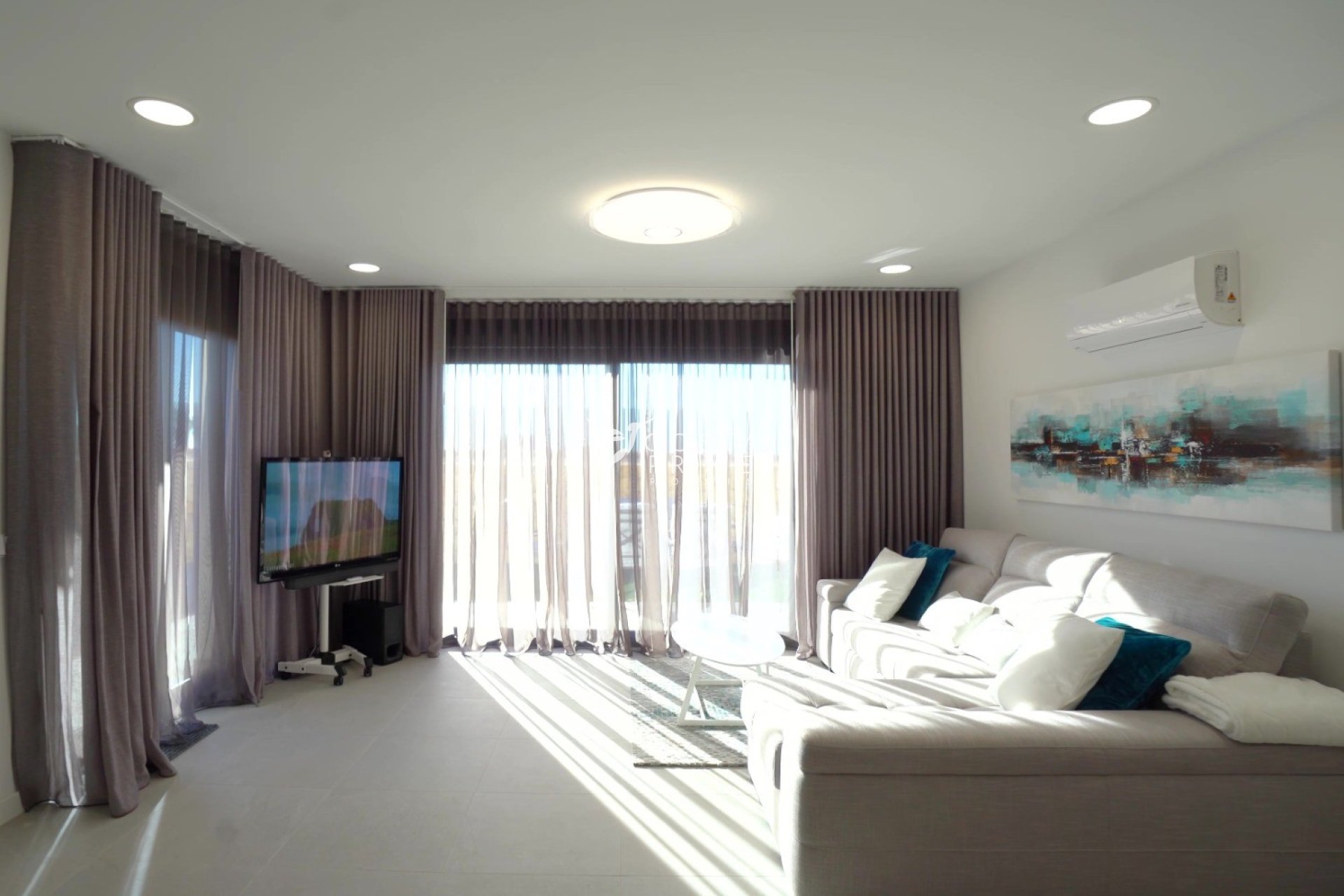 Resale - Apartment / Flat - Finestrat