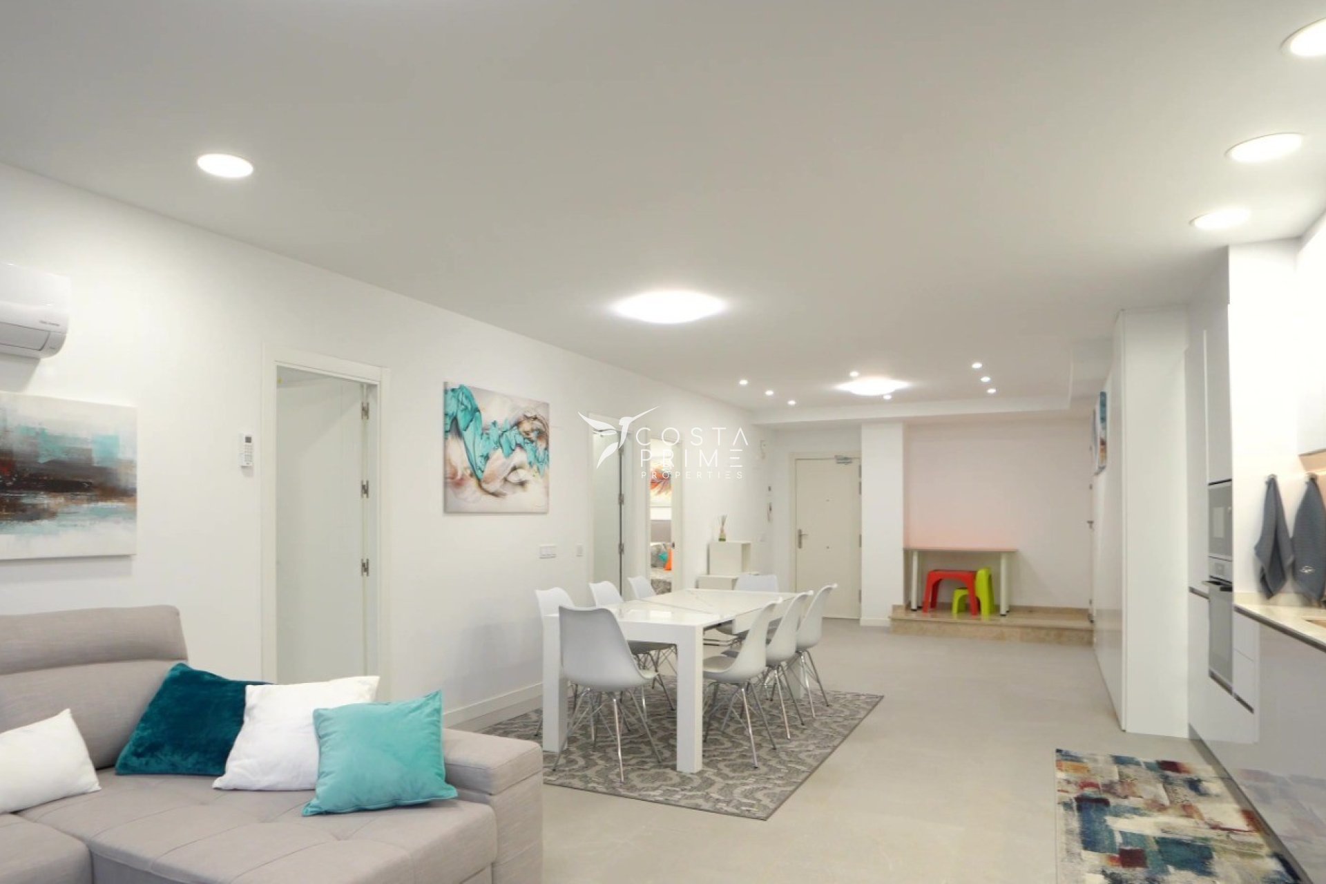 Resale - Apartment / Flat - Finestrat