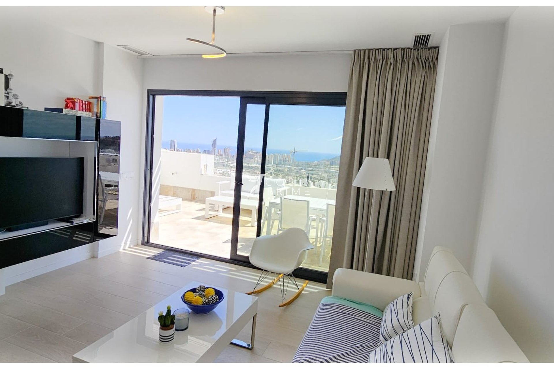 Resale - Apartment / Flat - Finestrat