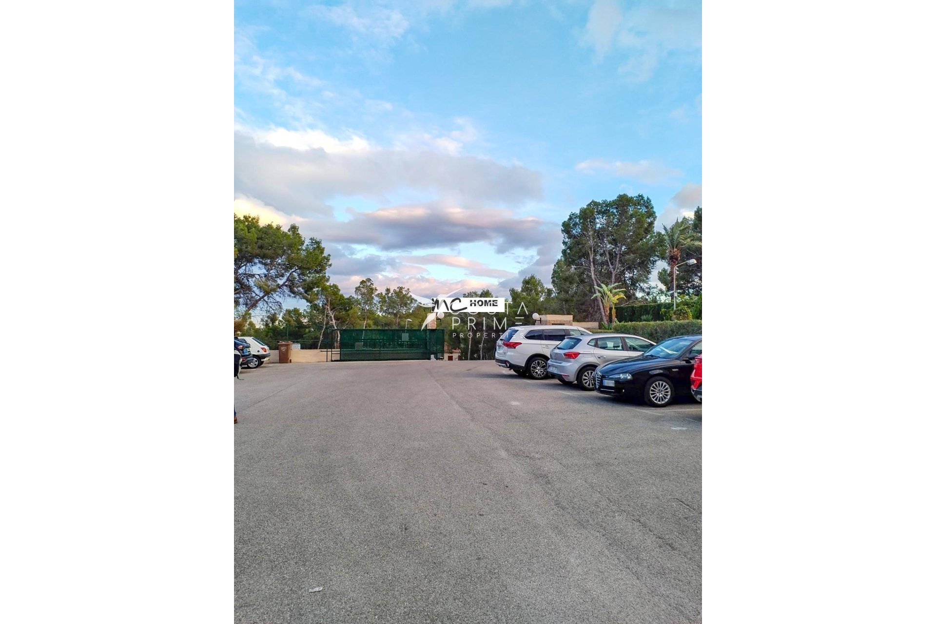 Resale - Apartment / Flat - La Nucía