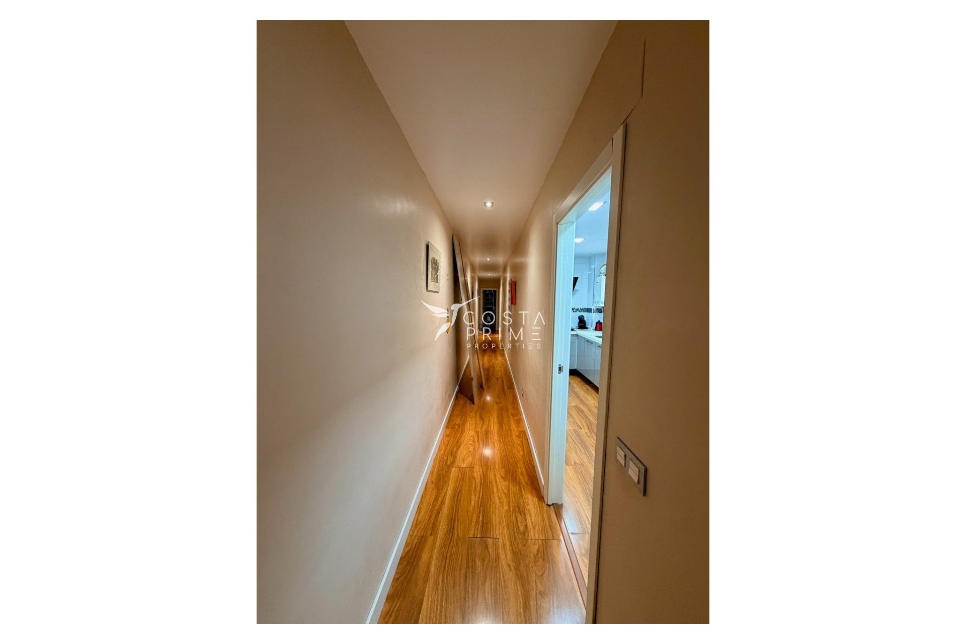 Resale - Apartment / Flat - La Nucía