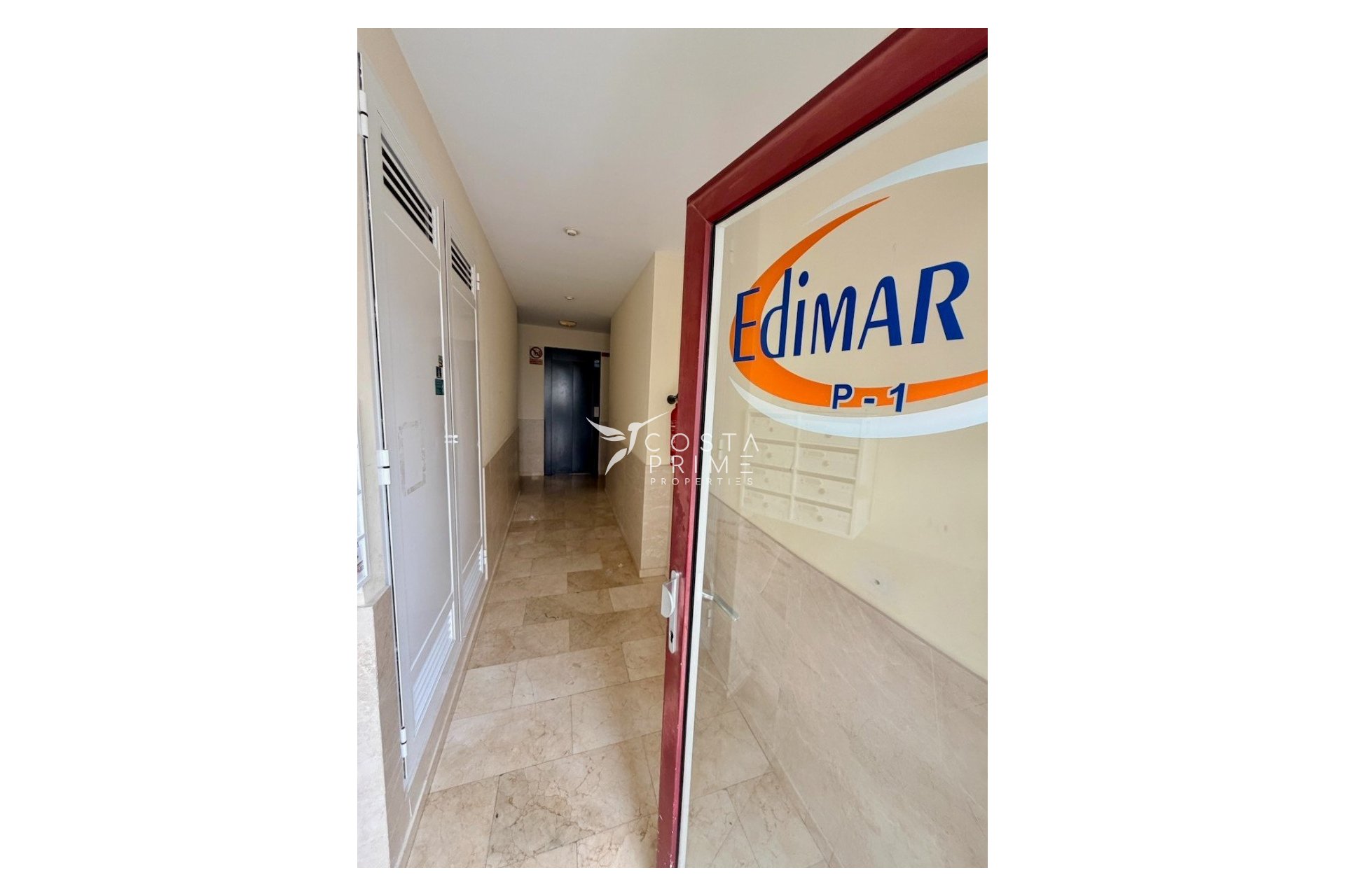 Resale - Apartment / Flat - La Nucía