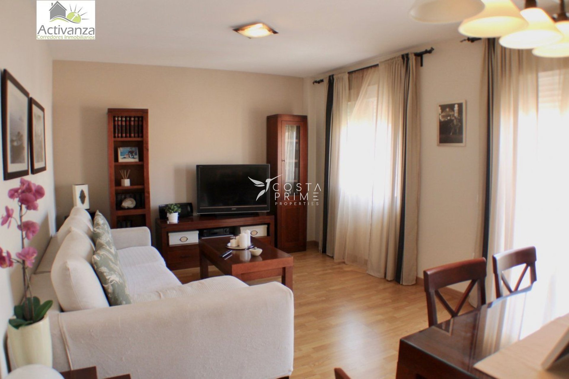 Resale - Apartment / Flat - La Nucía