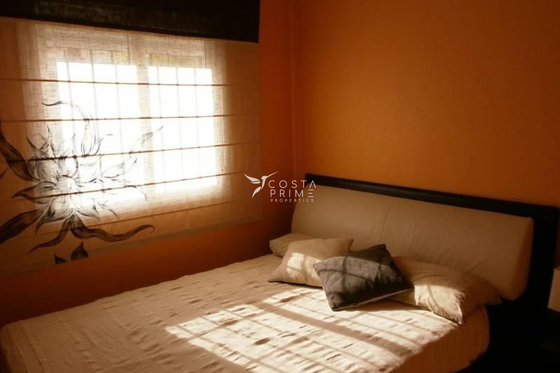 Resale - Apartment / Flat - La Nucía