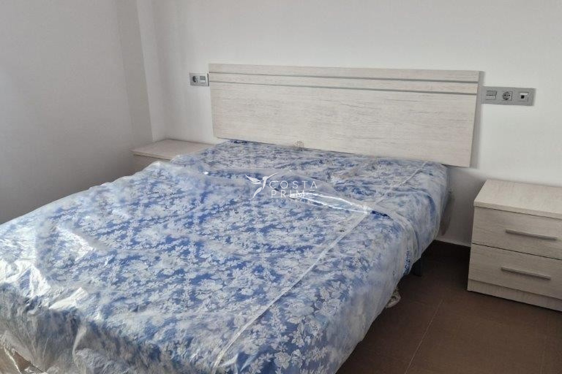 Resale - Apartment / Flat - La Nucía