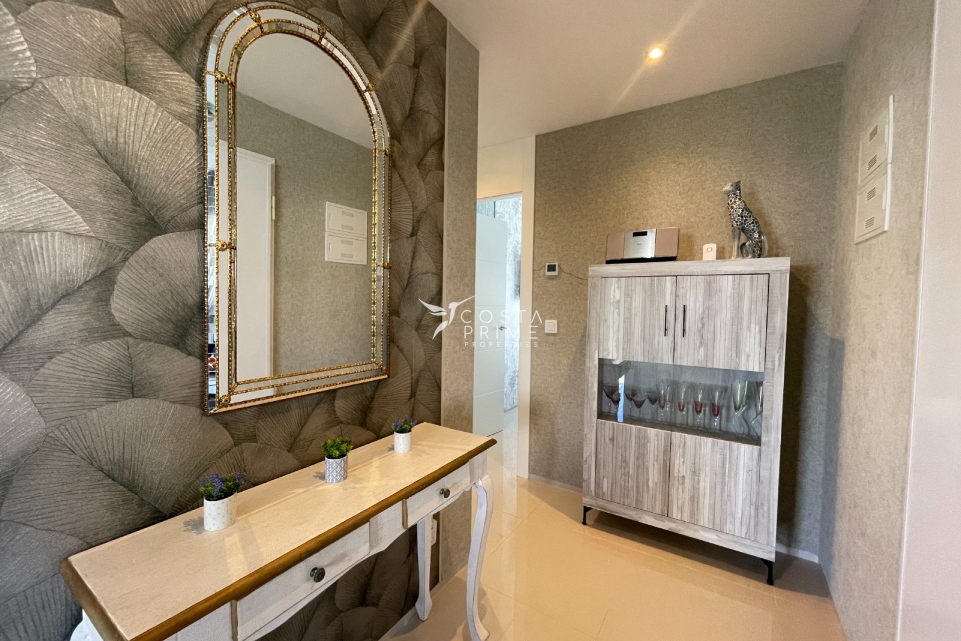 Resale - Apartment / Flat - Rojales