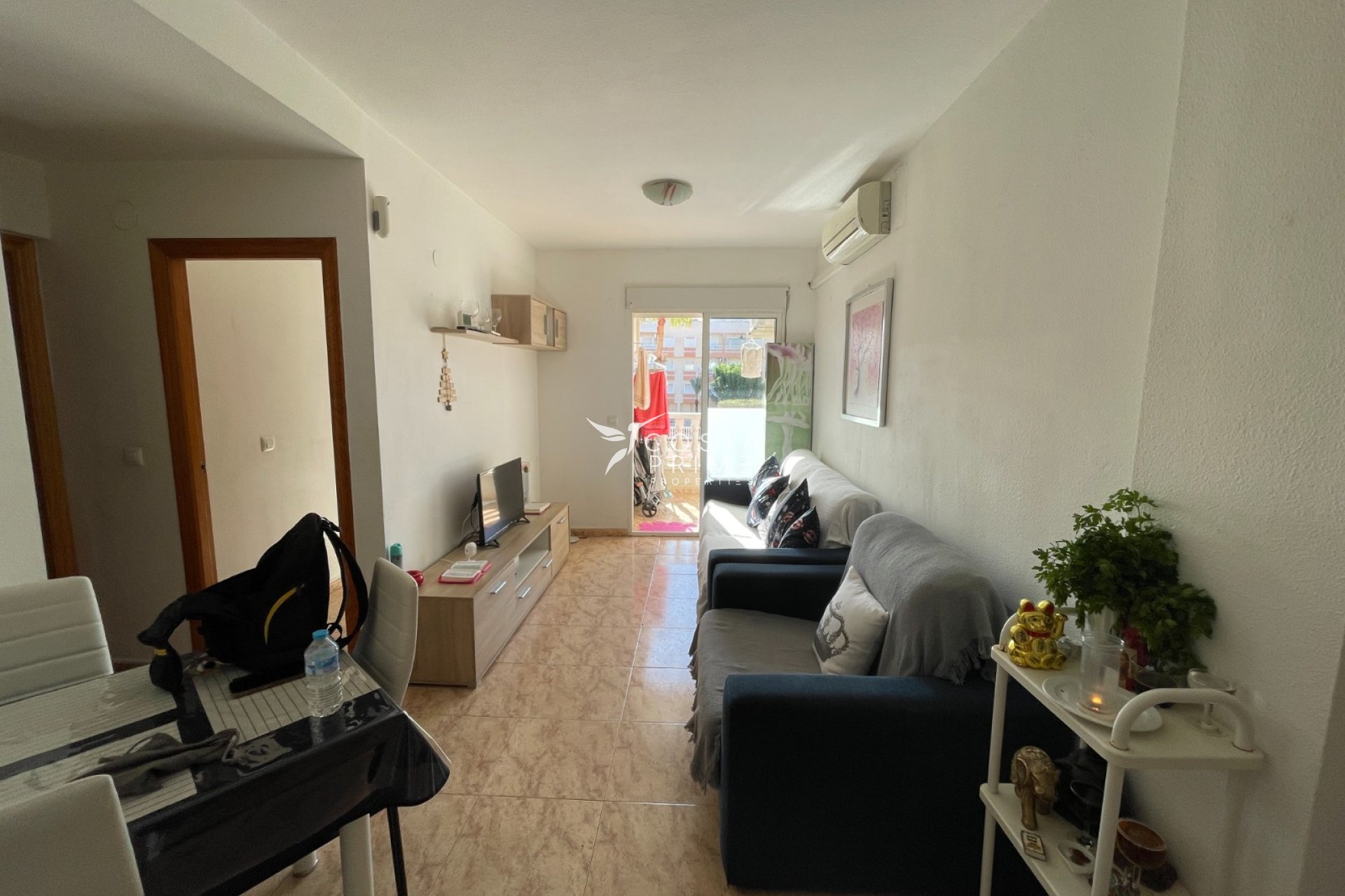 Resale - Apartment / Flat - Torrevieja