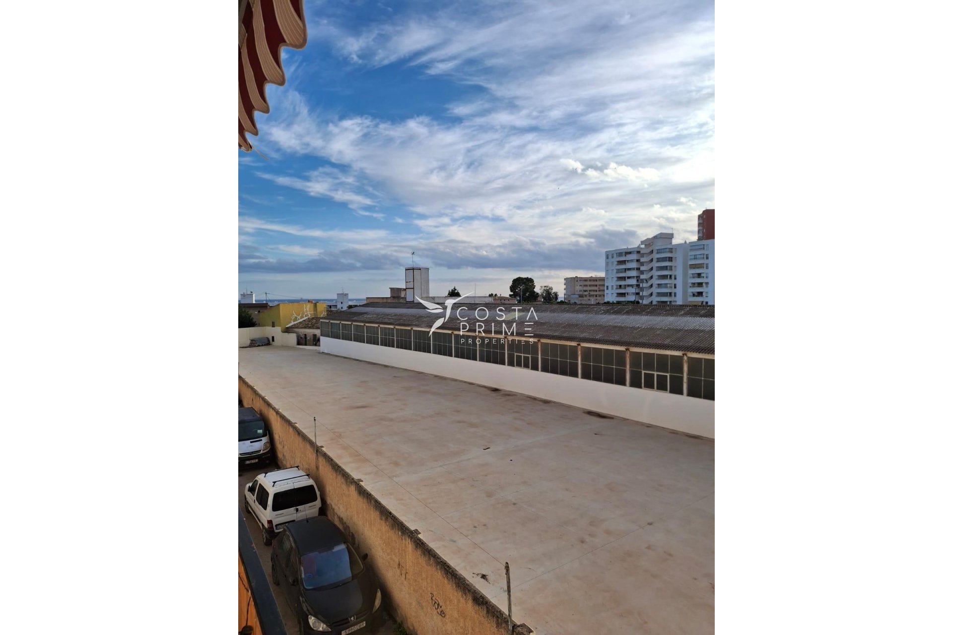 Resale - Apartment / Flat - Villajoyosa