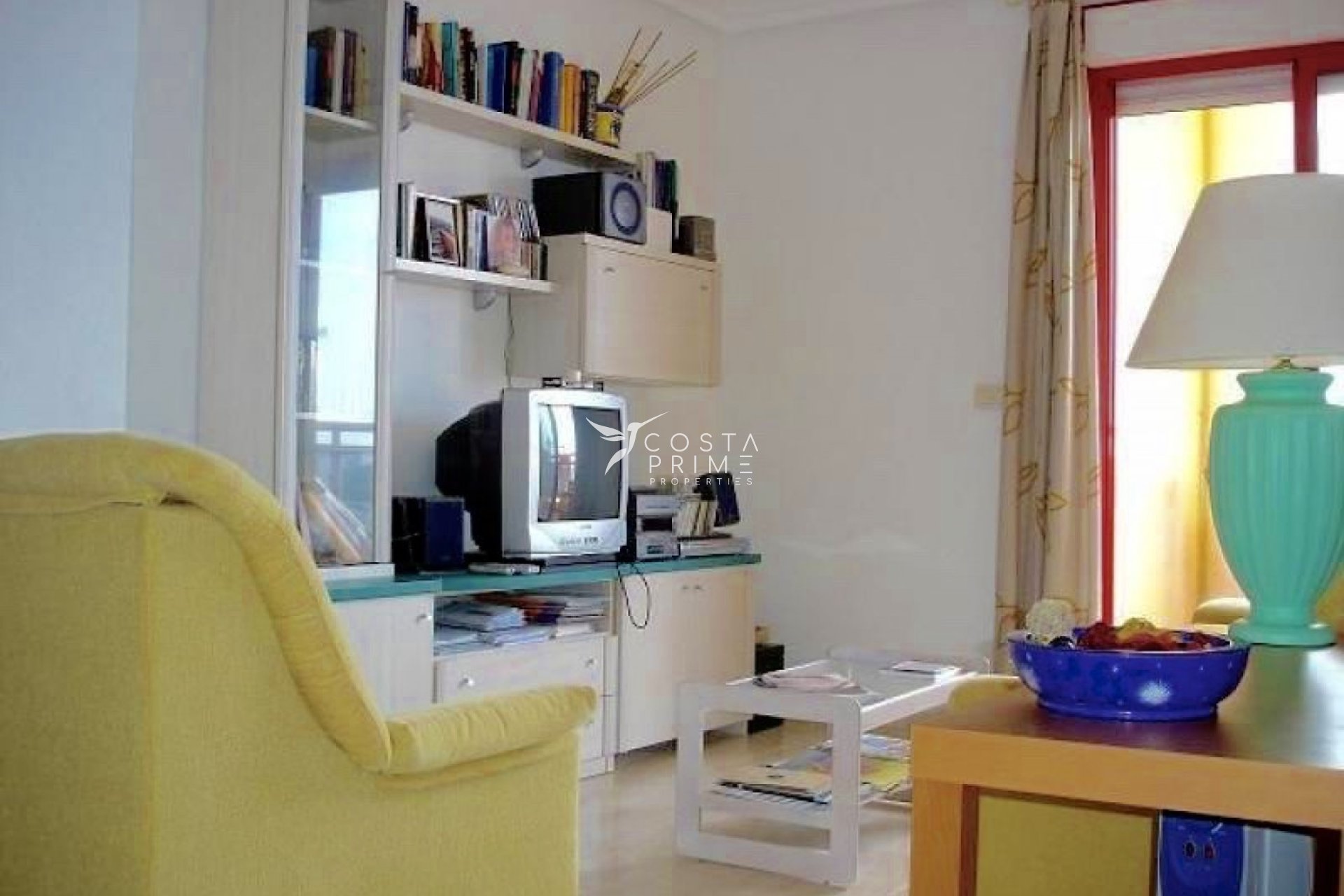 Resale - Apartment / Flat - Villajoyosa