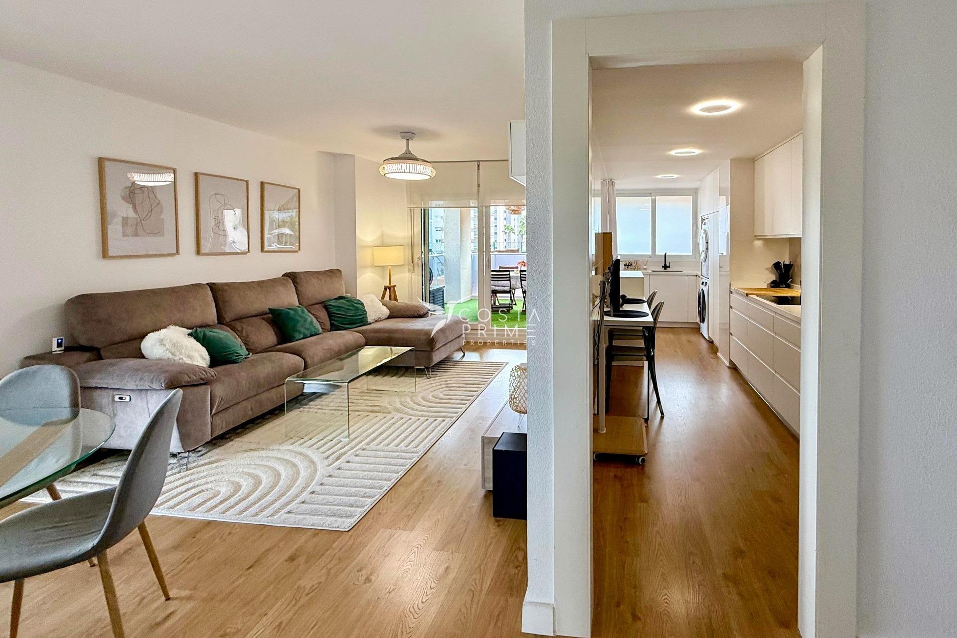 Resale - Apartment / Flat - Villajoyosa