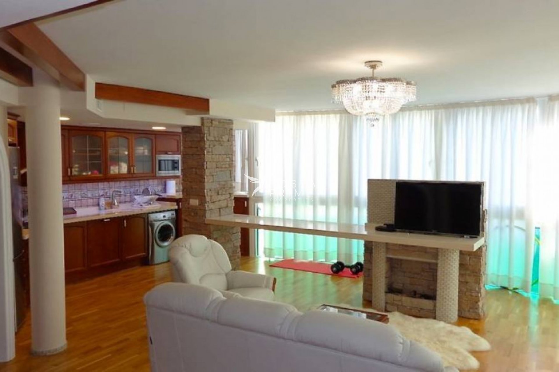 Resale - Apartment / Flat - Villajoyosa