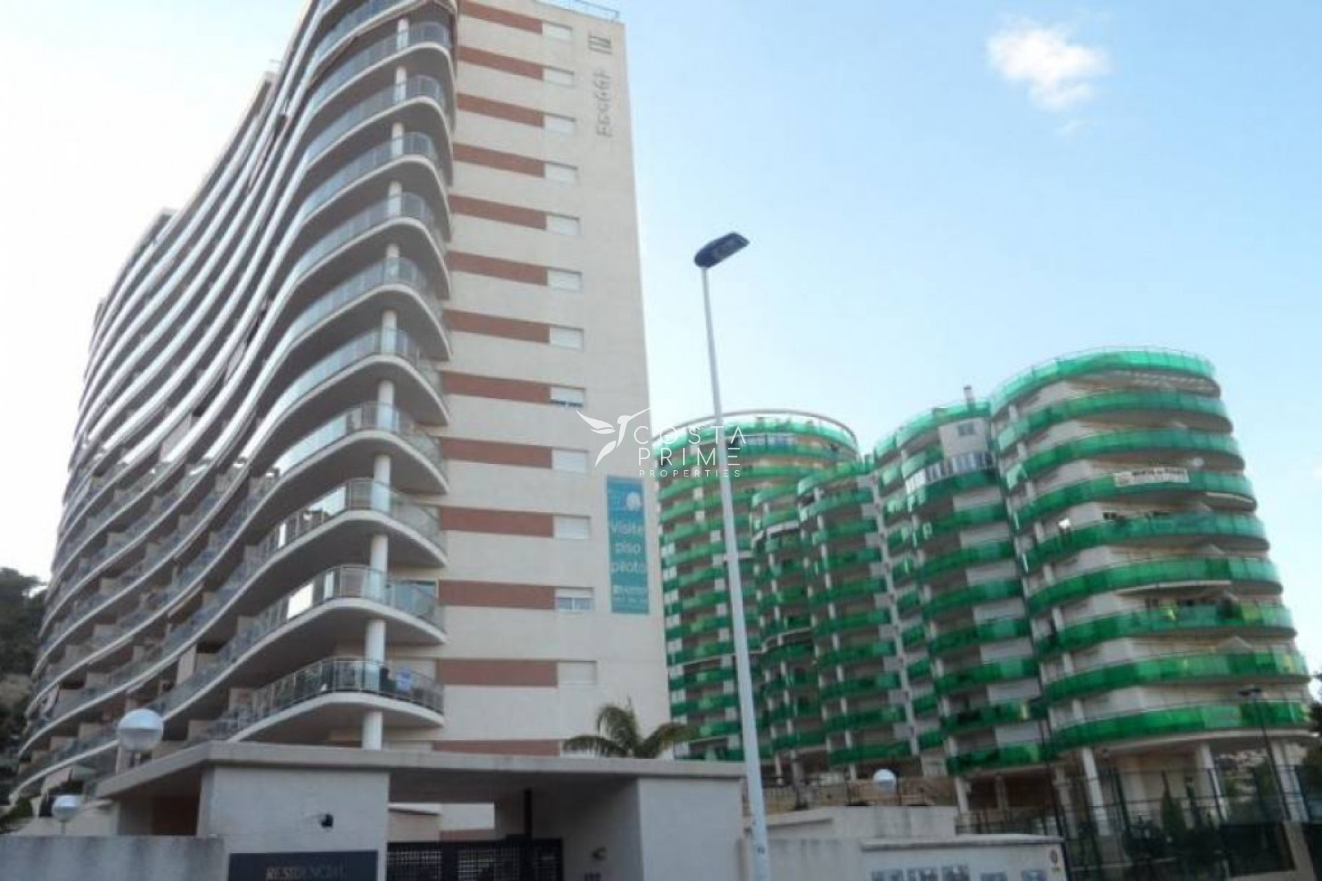 Resale - Apartment / Flat - Villajoyosa