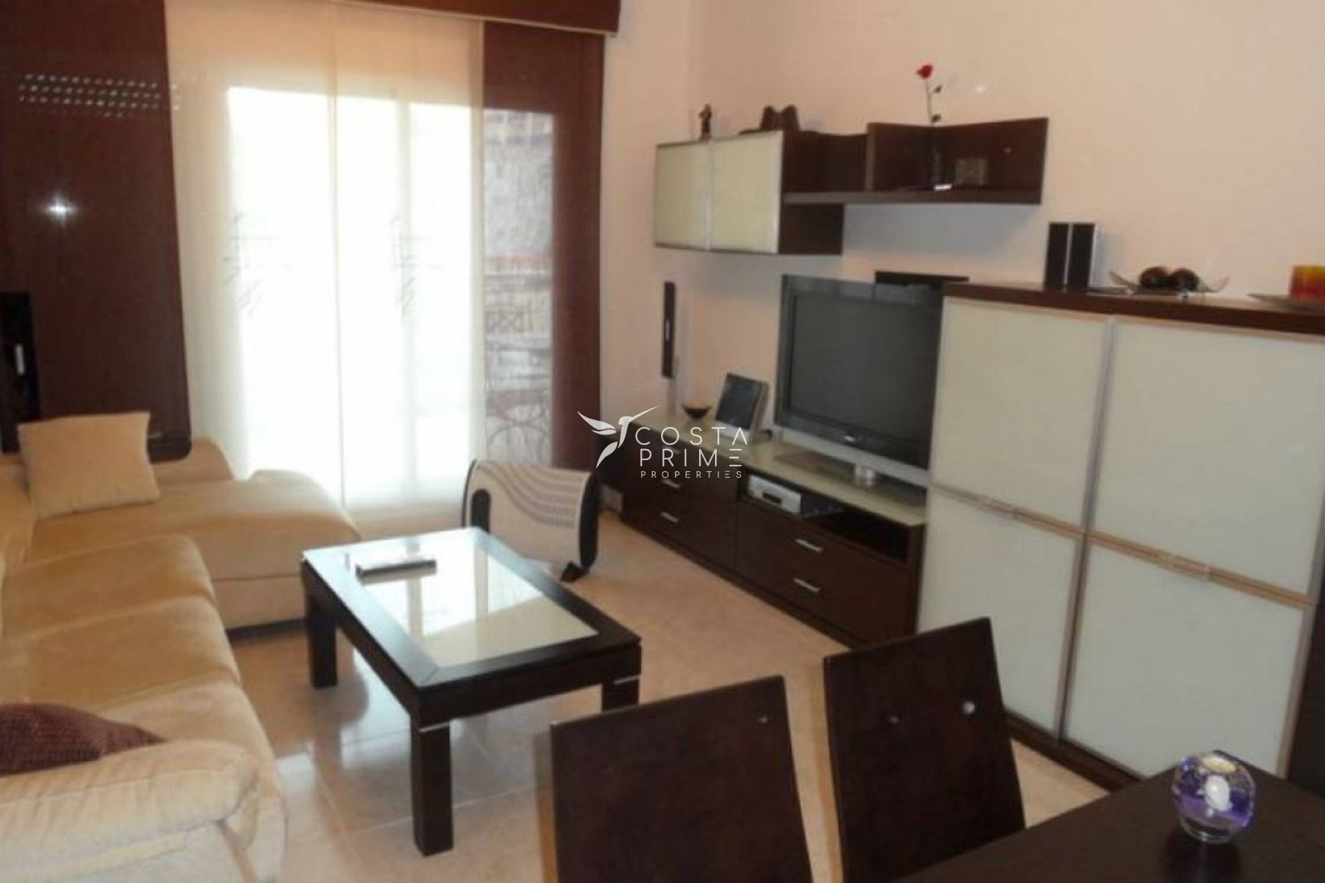 Resale - Apartment / Flat - Villajoyosa