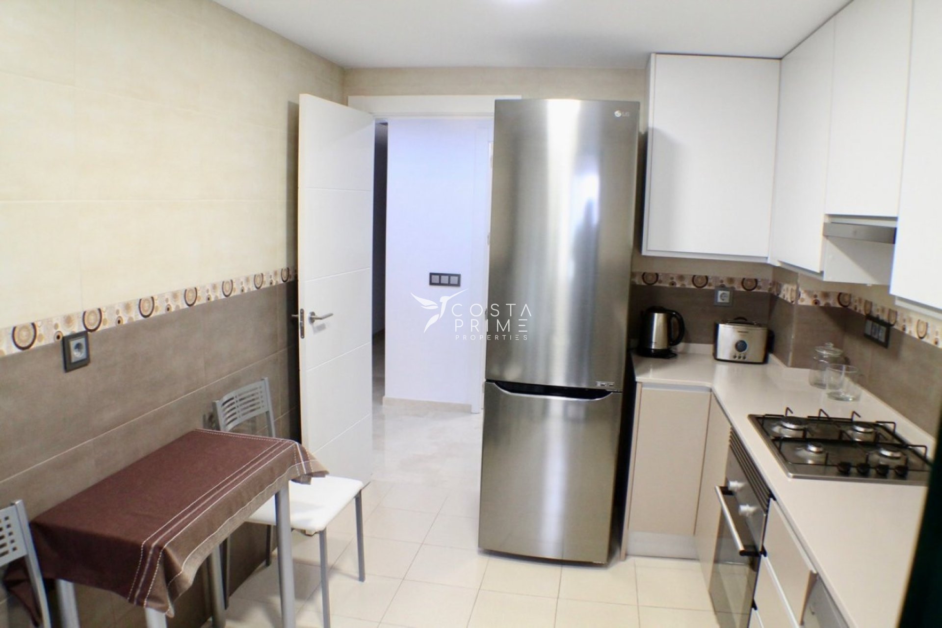 Resale - Apartment / Flat - Villajoyosa