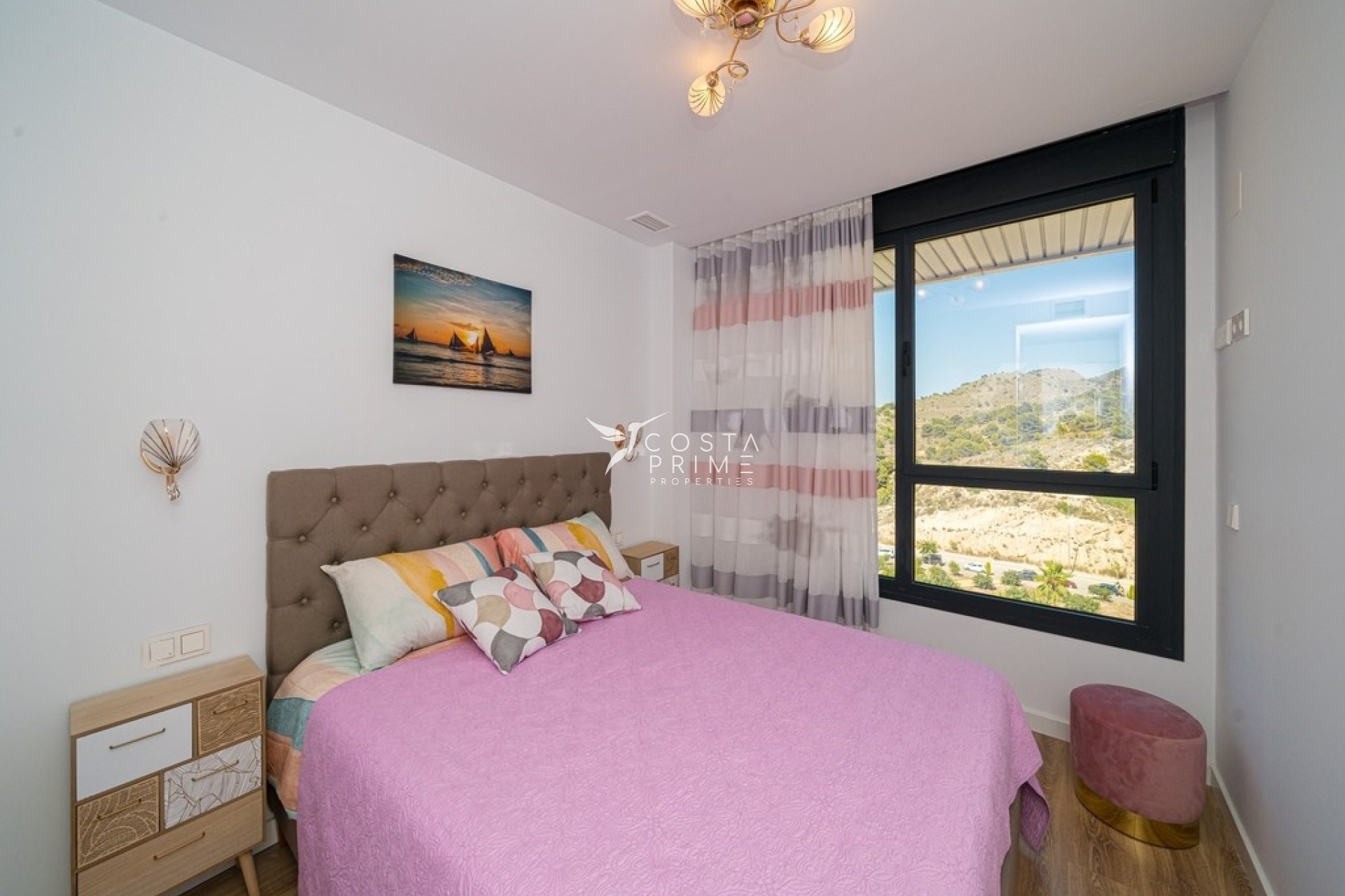 Resale - Apartment / Flat - Villajoyosa