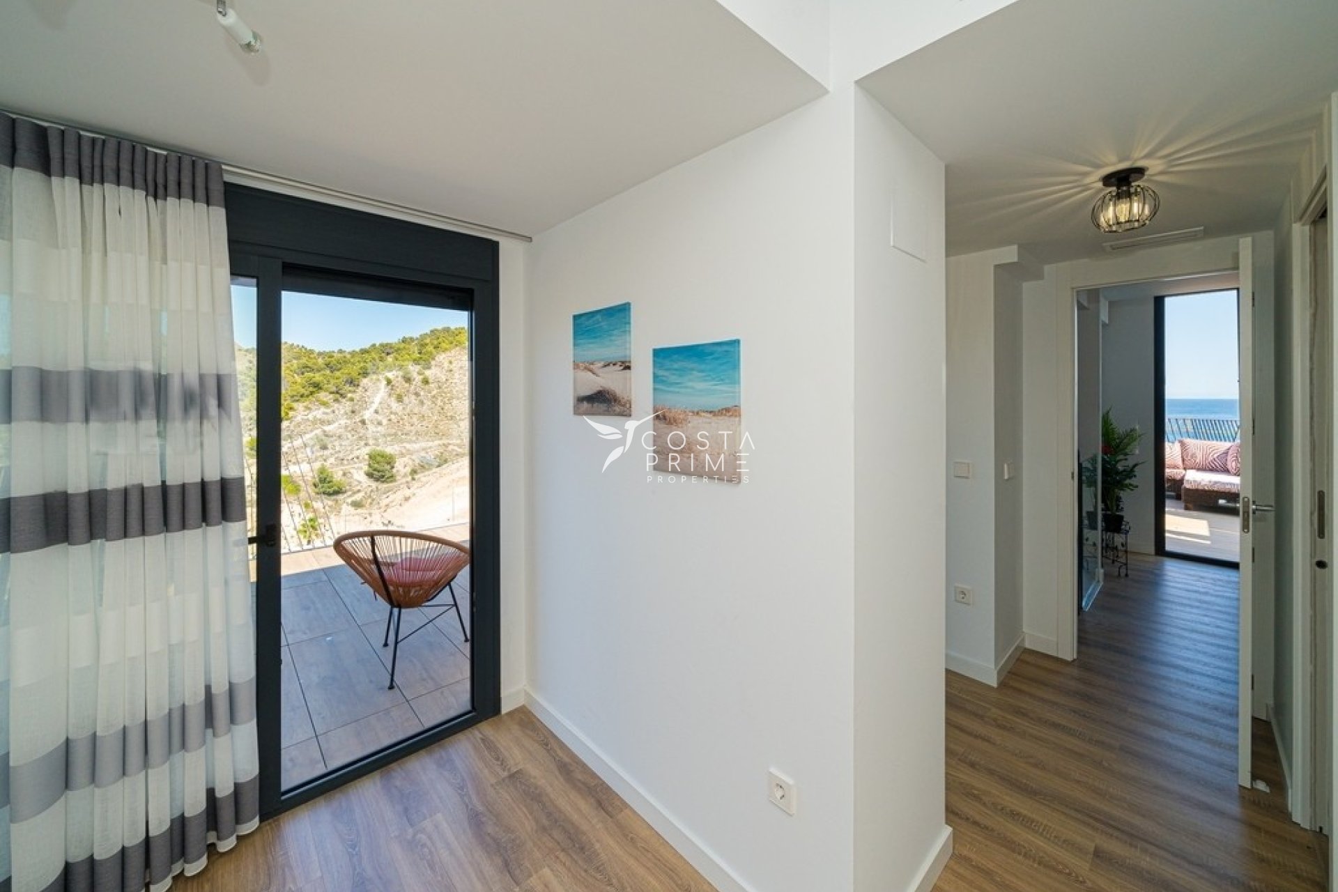 Resale - Apartment / Flat - Villajoyosa