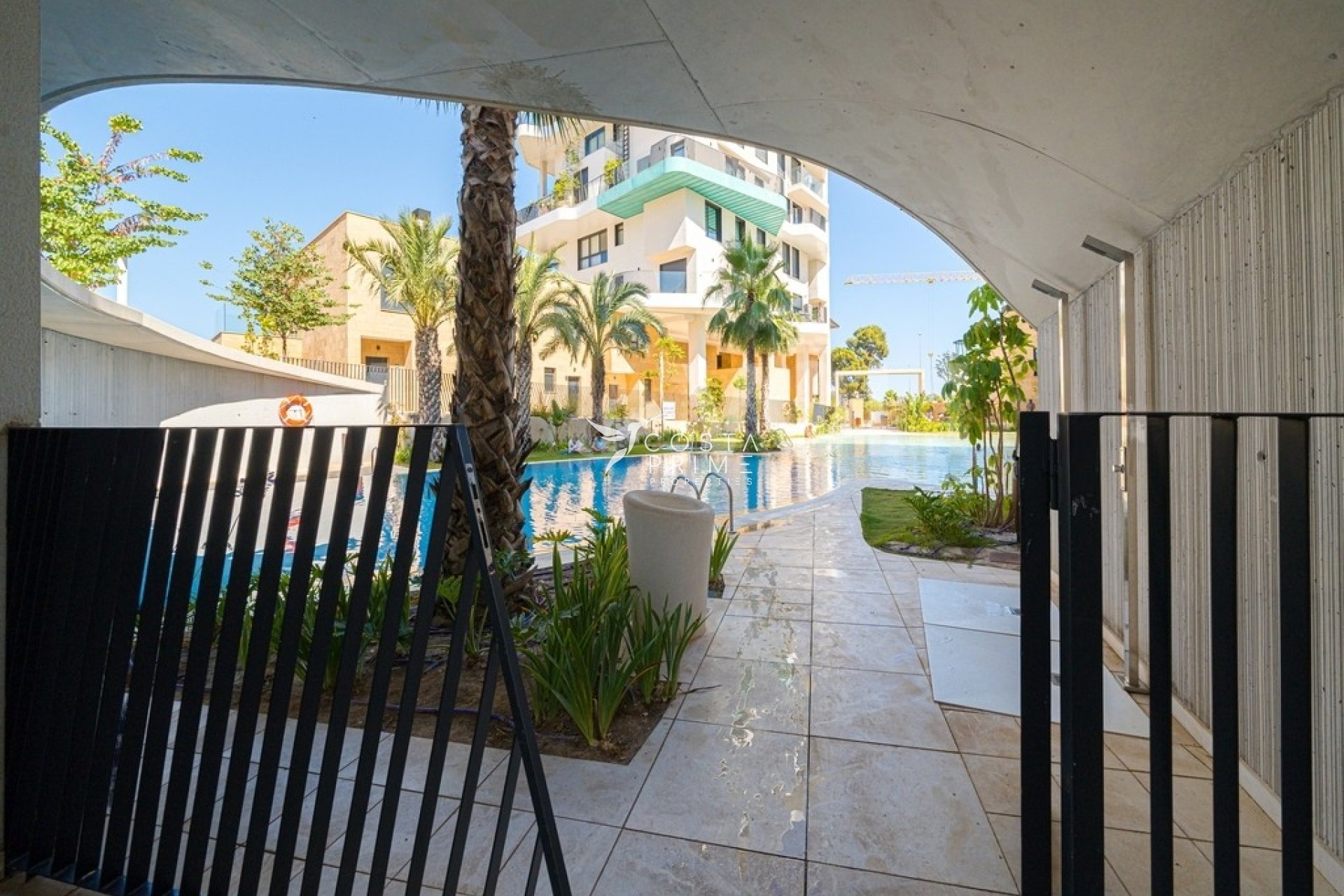 Resale - Apartment / Flat - Villajoyosa