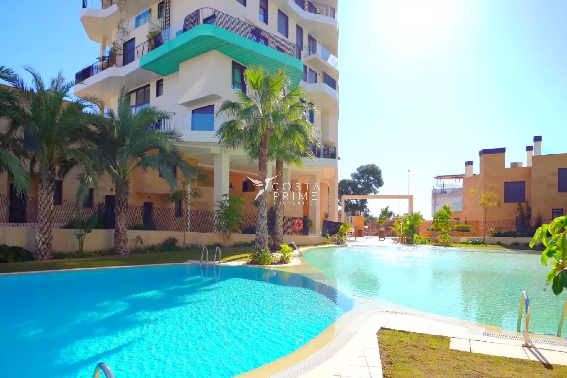 Resale - Apartment / Flat - Villajoyosa