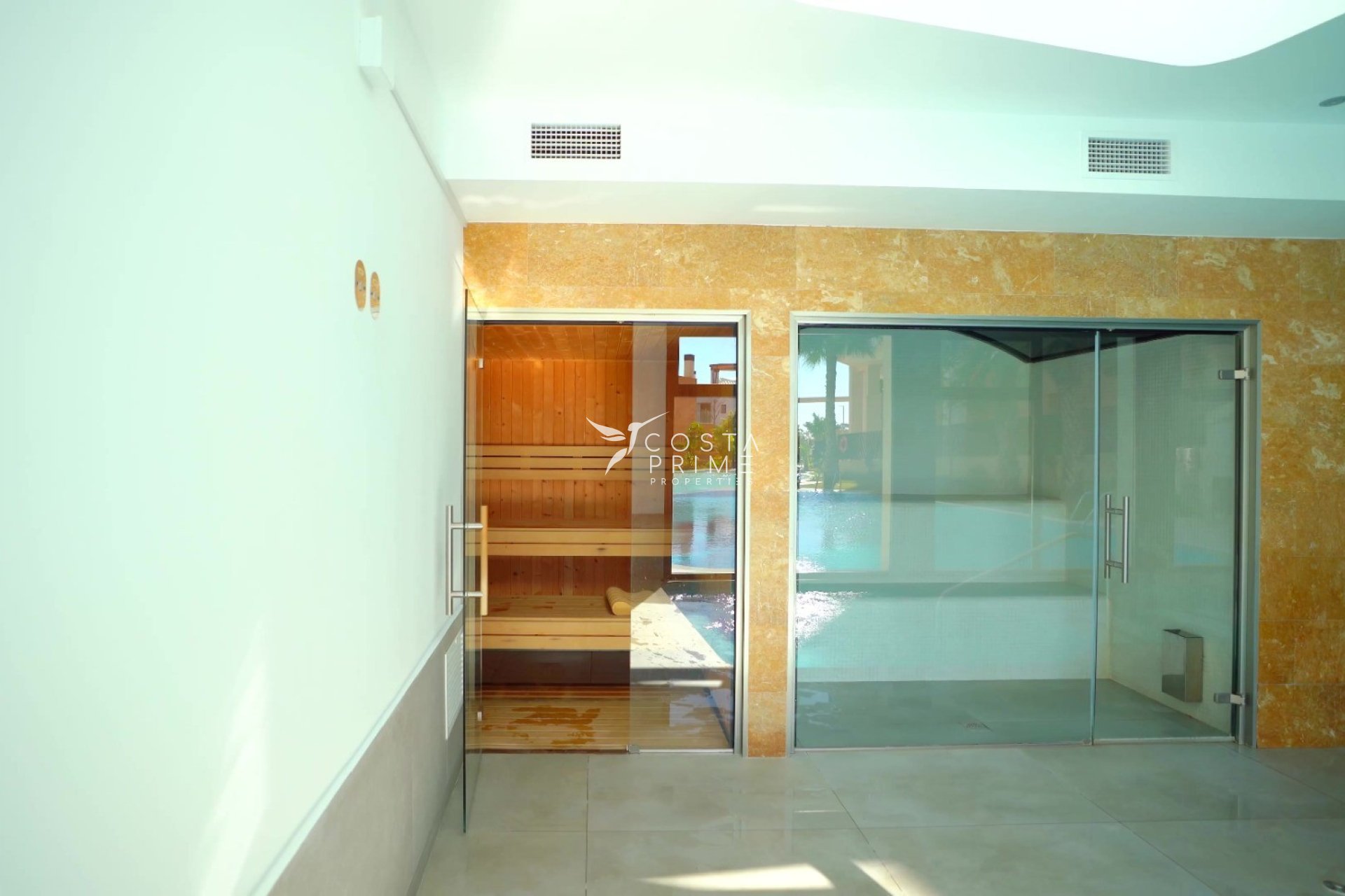 Resale - Apartment / Flat - Villajoyosa