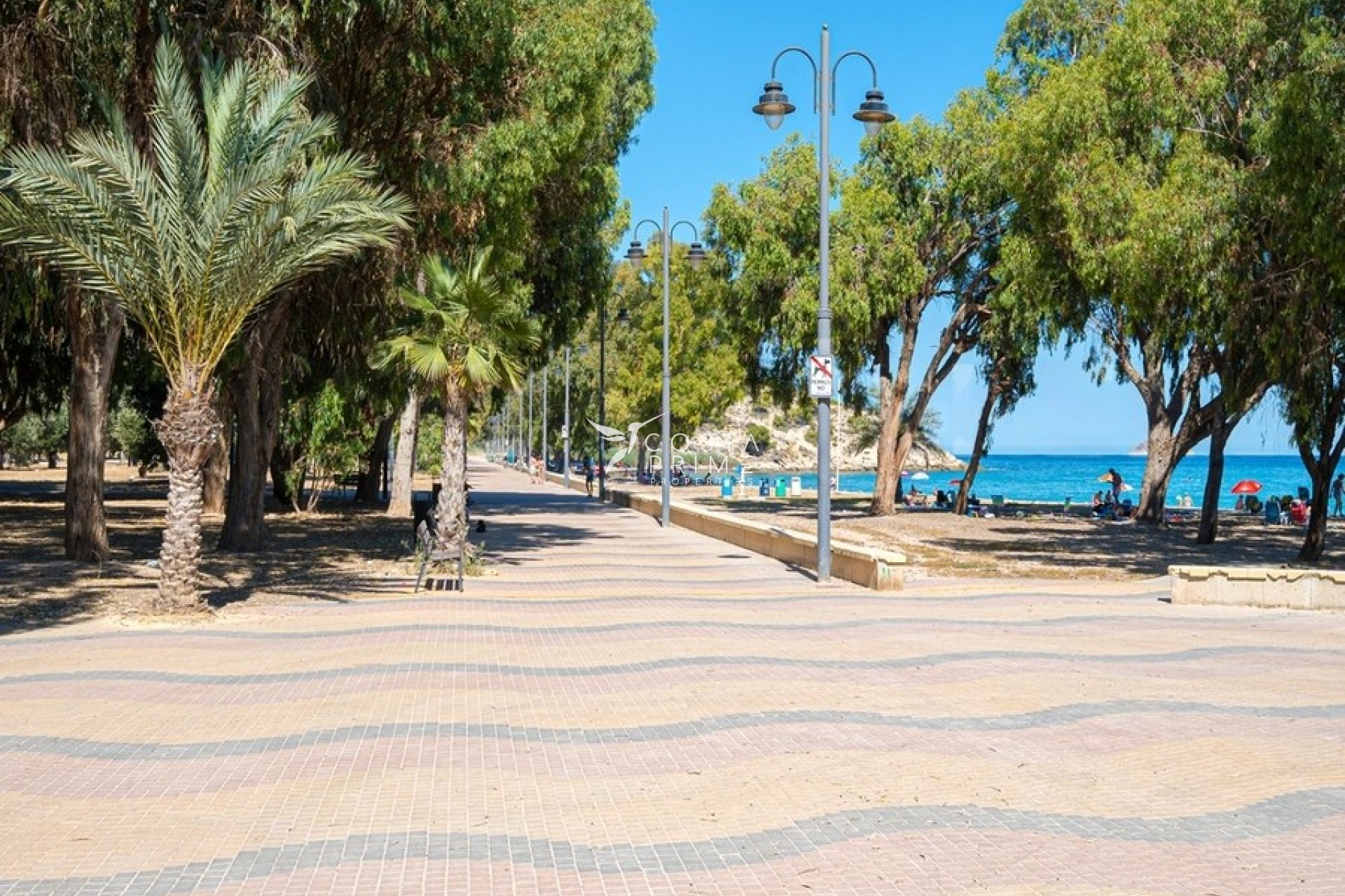 Resale - Apartment / Flat - Villajoyosa