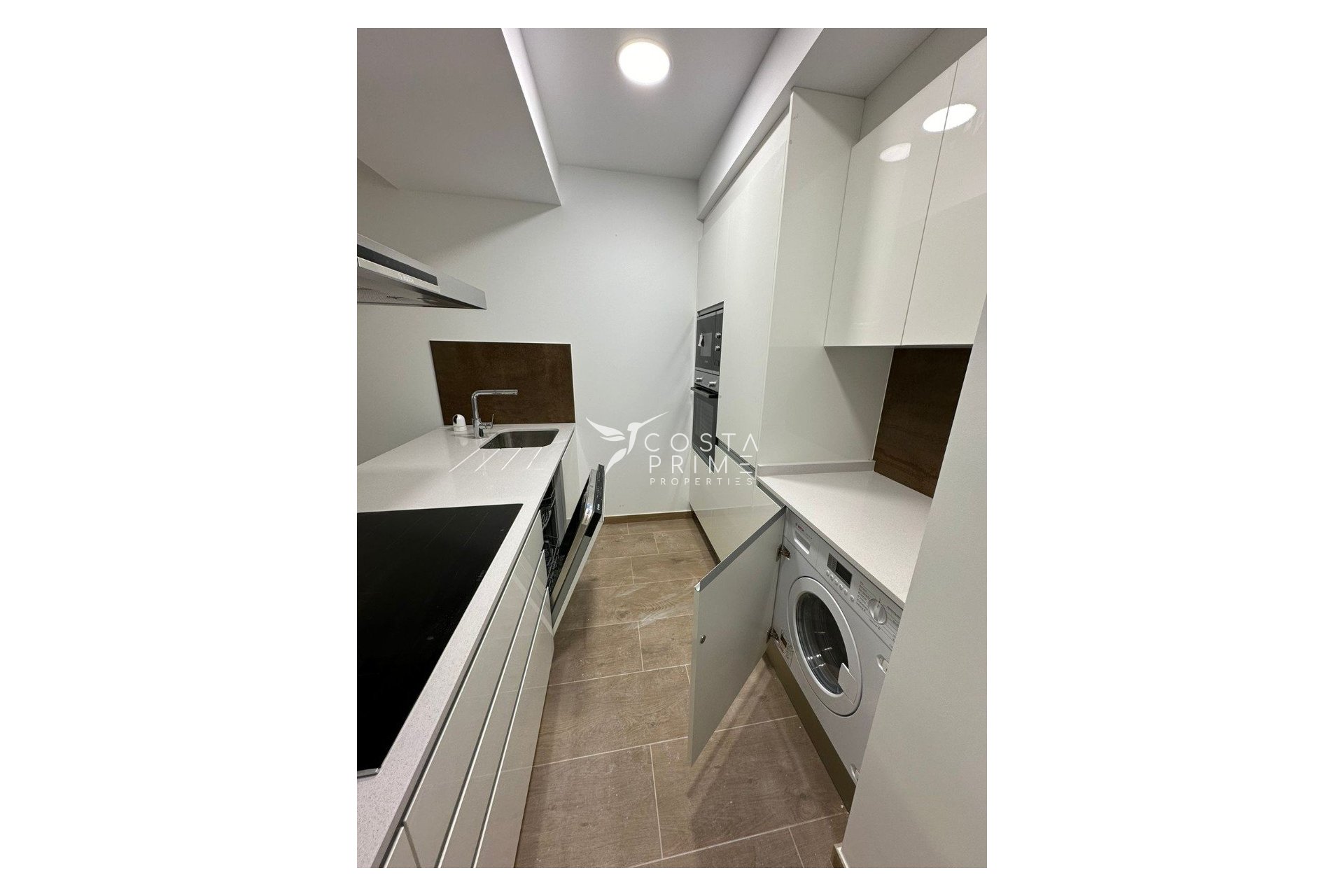 Resale - Apartment / Flat - Villajoyosa