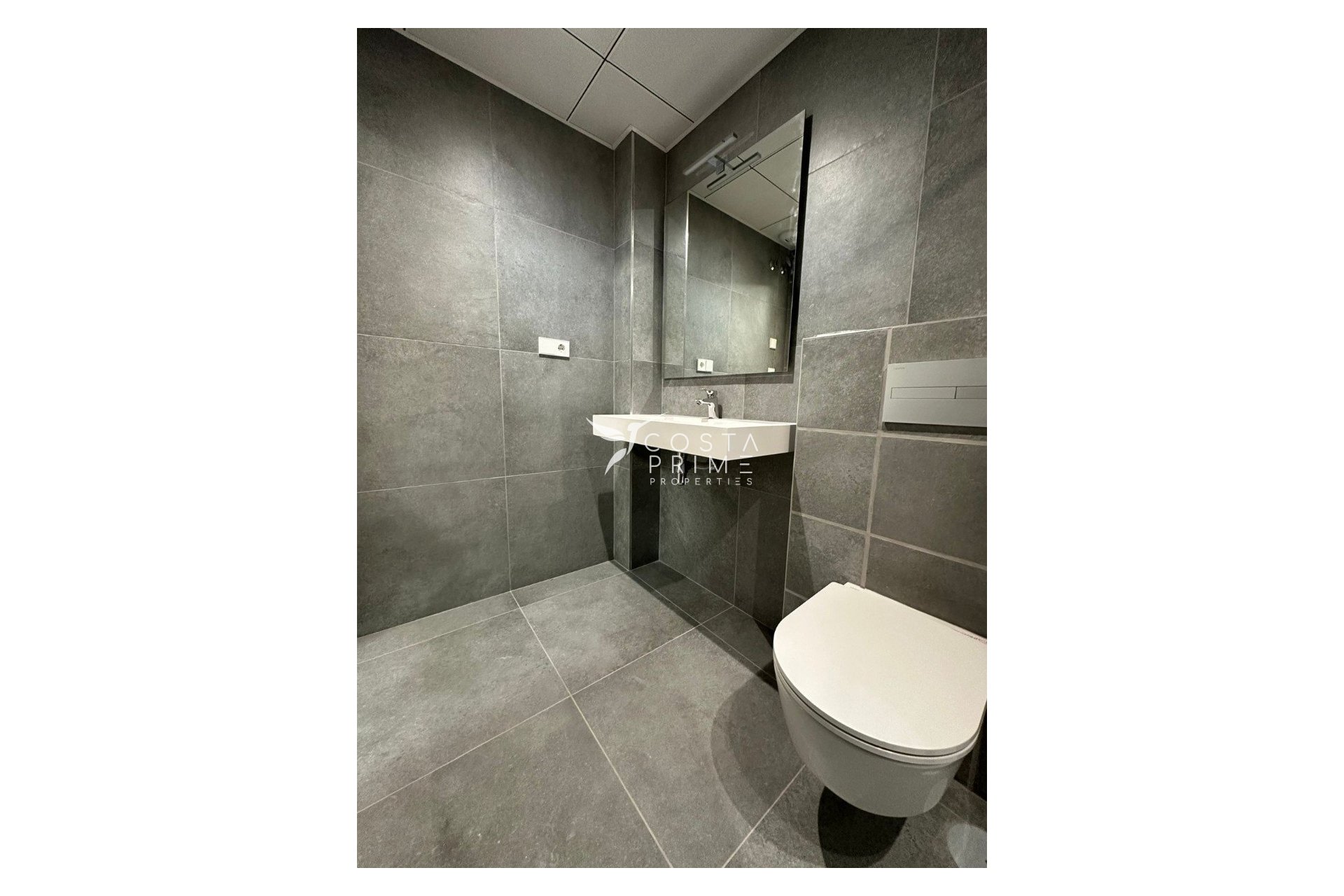 Resale - Apartment / Flat - Villajoyosa