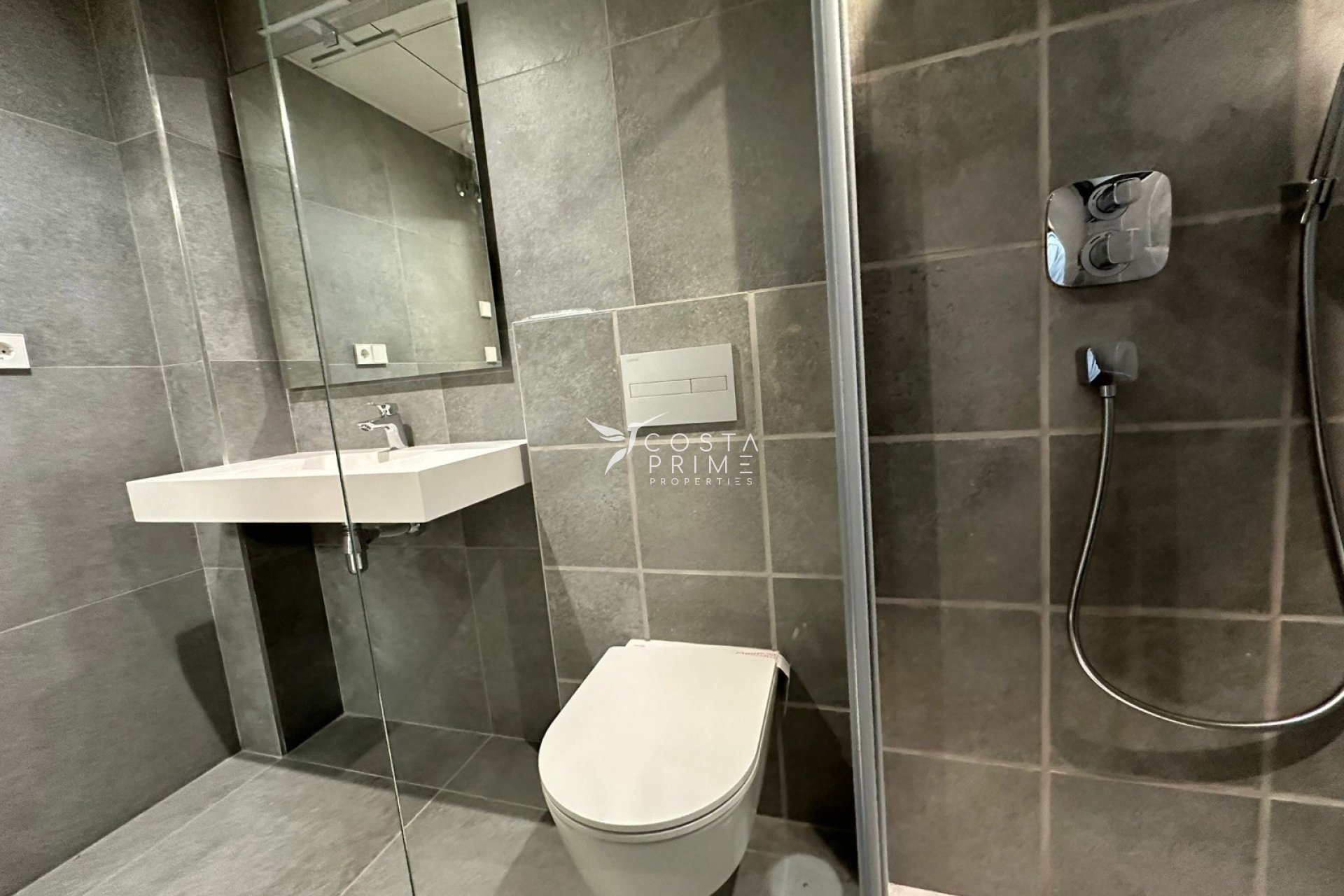 Resale - Apartment / Flat - Villajoyosa