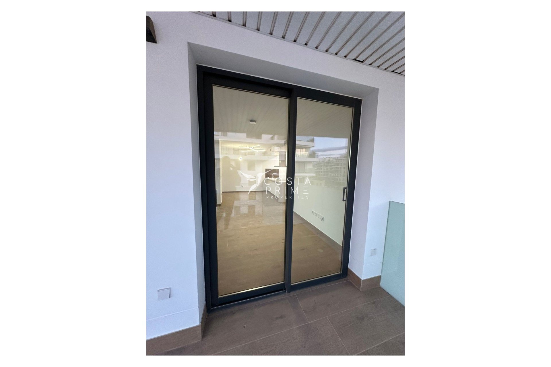 Resale - Apartment / Flat - Villajoyosa