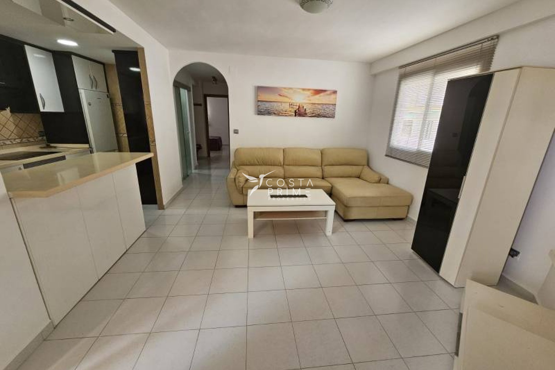 Resale - Apartment / Flat - Villajoyosa