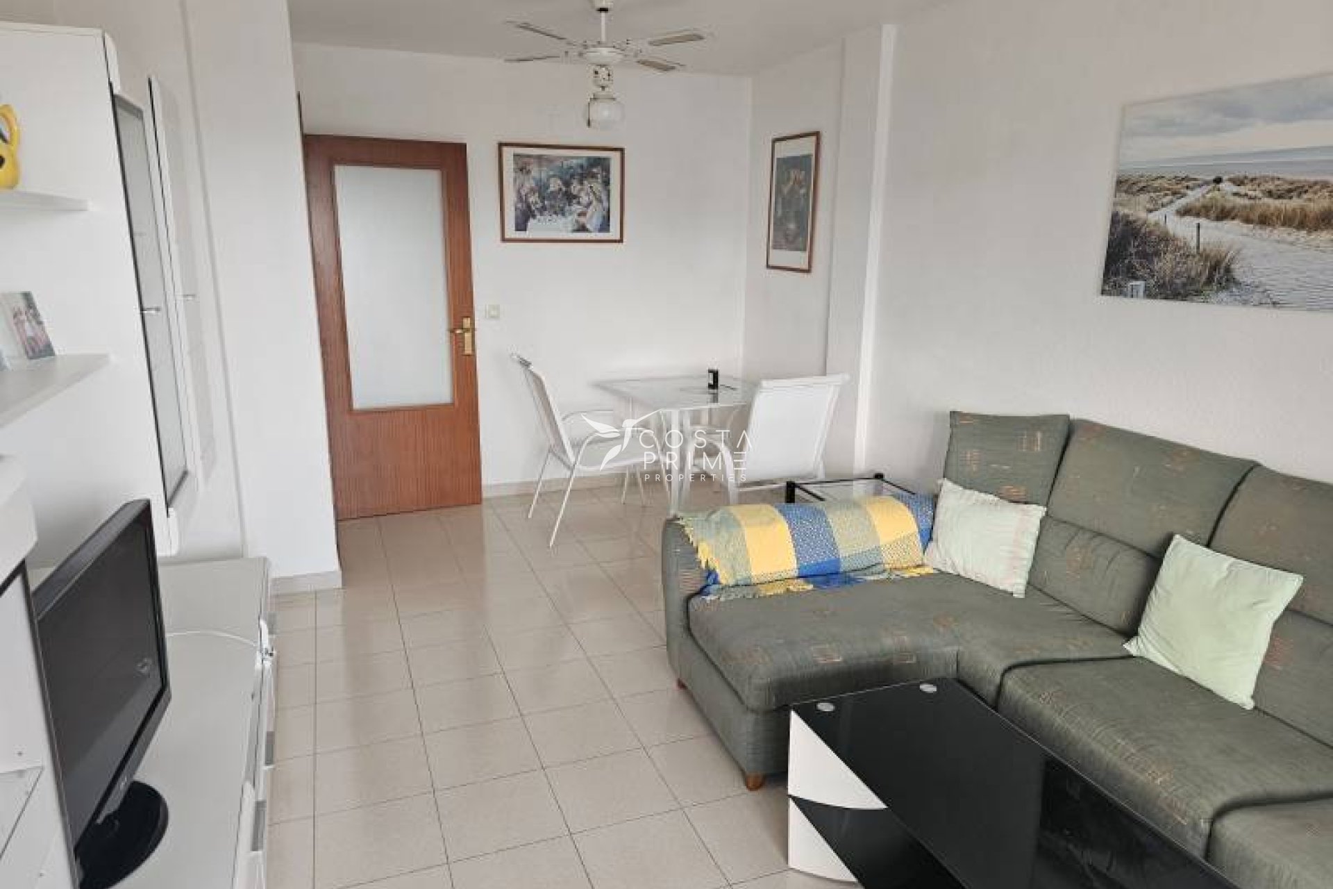 Resale - Apartment / Flat - Villajoyosa