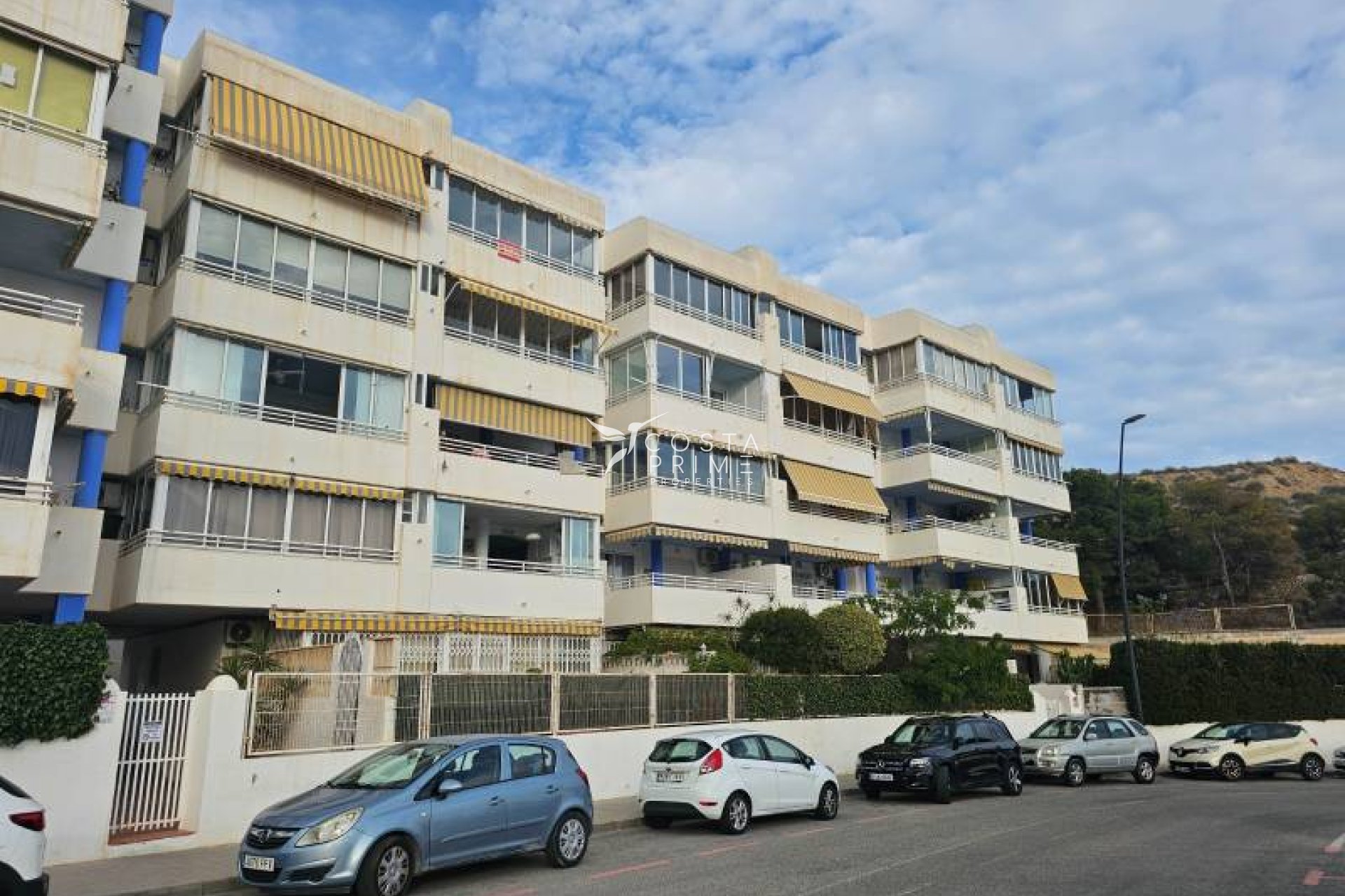 Resale - Apartment / Flat - Villajoyosa