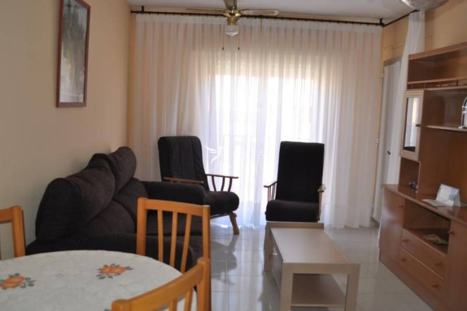 Resale - Apartment / Flat - Villajoyosa