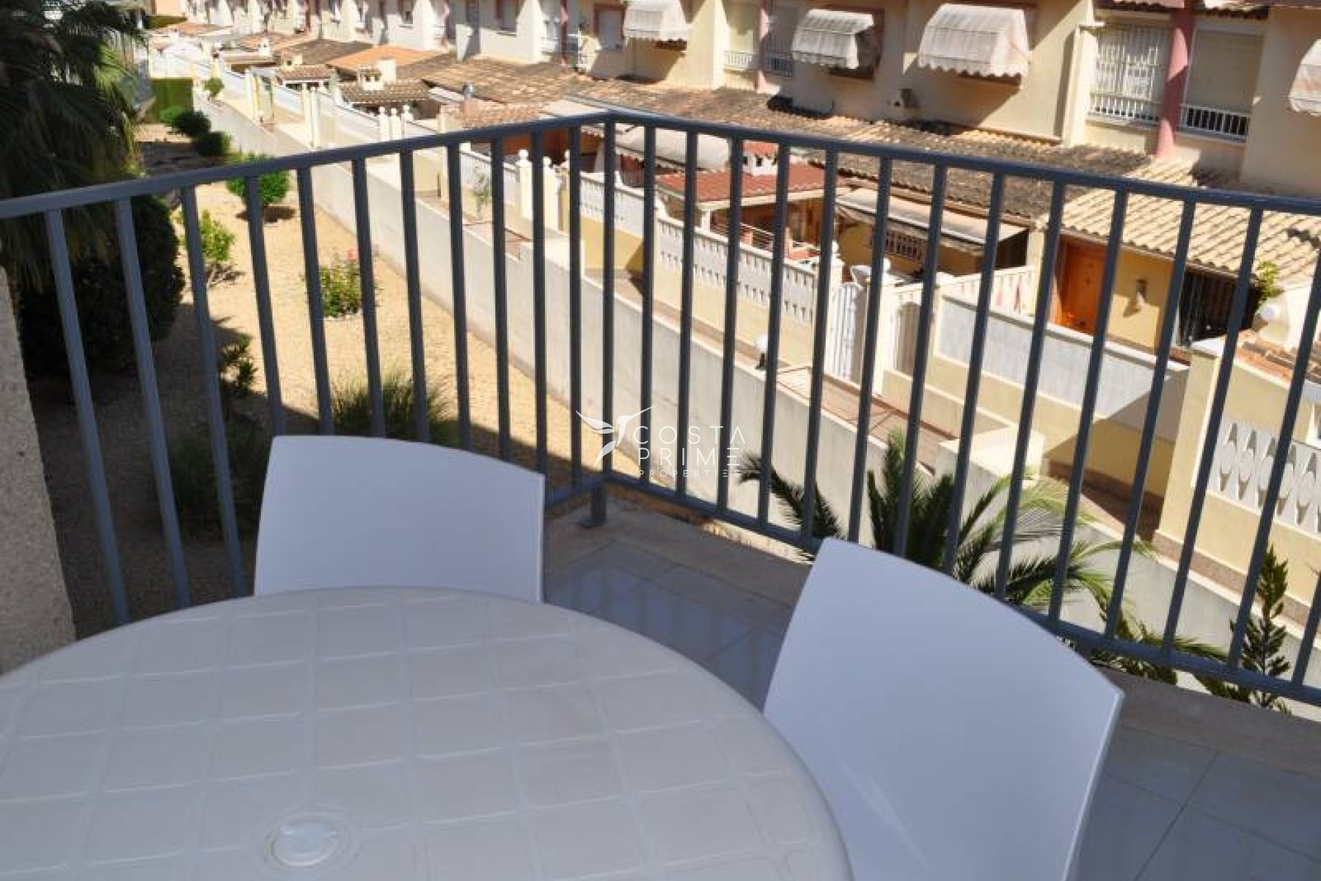 Resale - Apartment / Flat - Villajoyosa