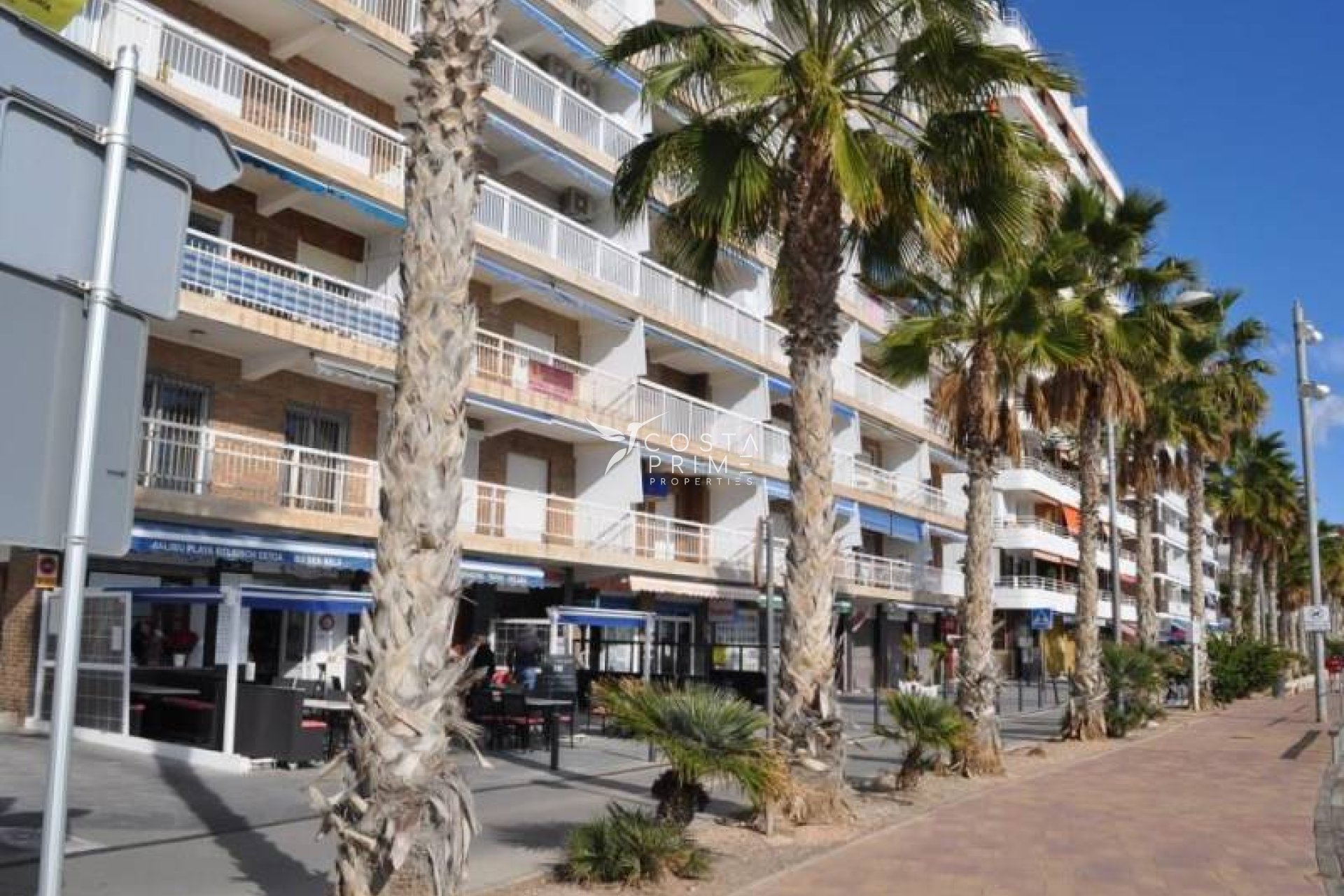 Resale - Apartment / Flat - Villajoyosa