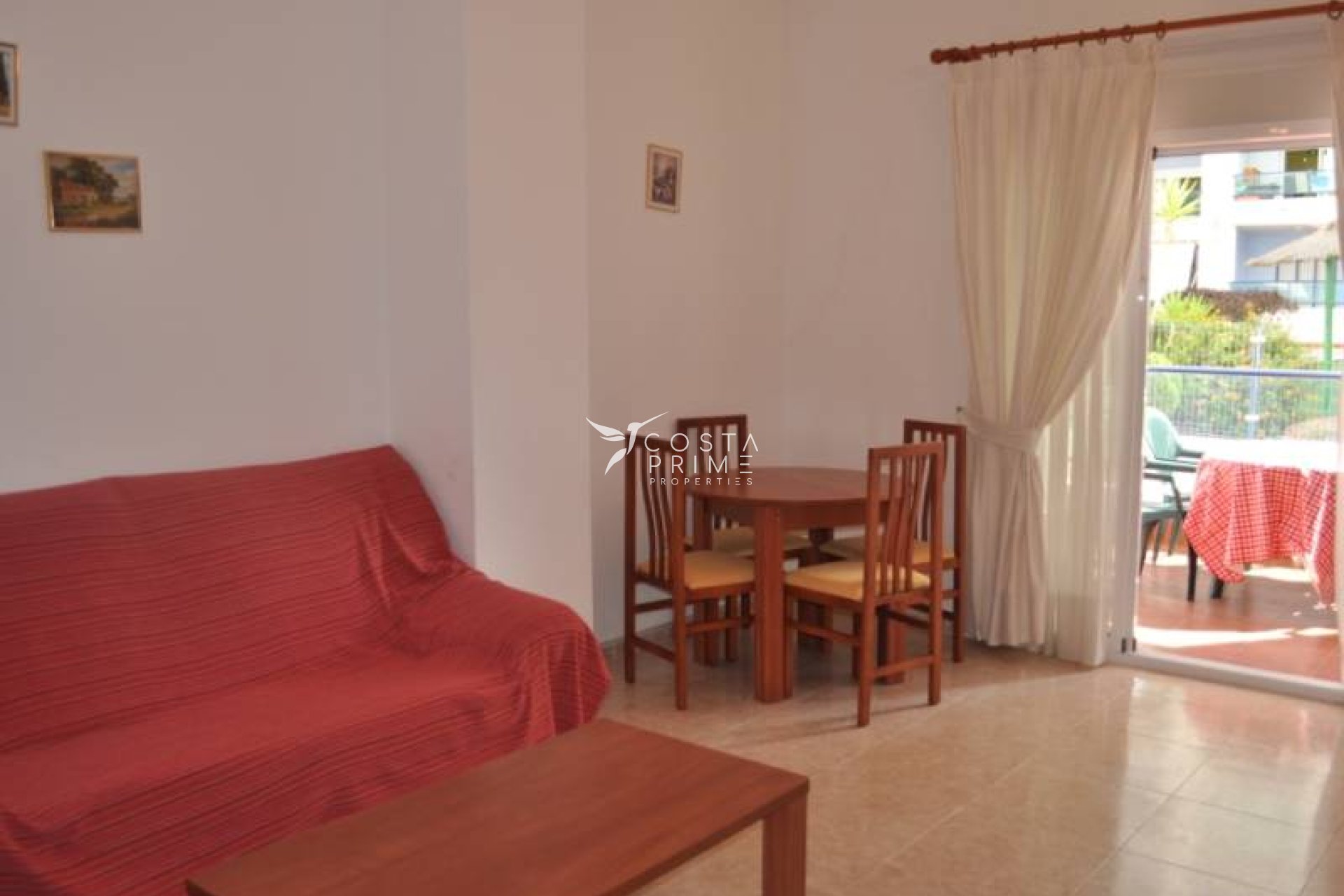 Resale - Apartment / Flat - Villajoyosa